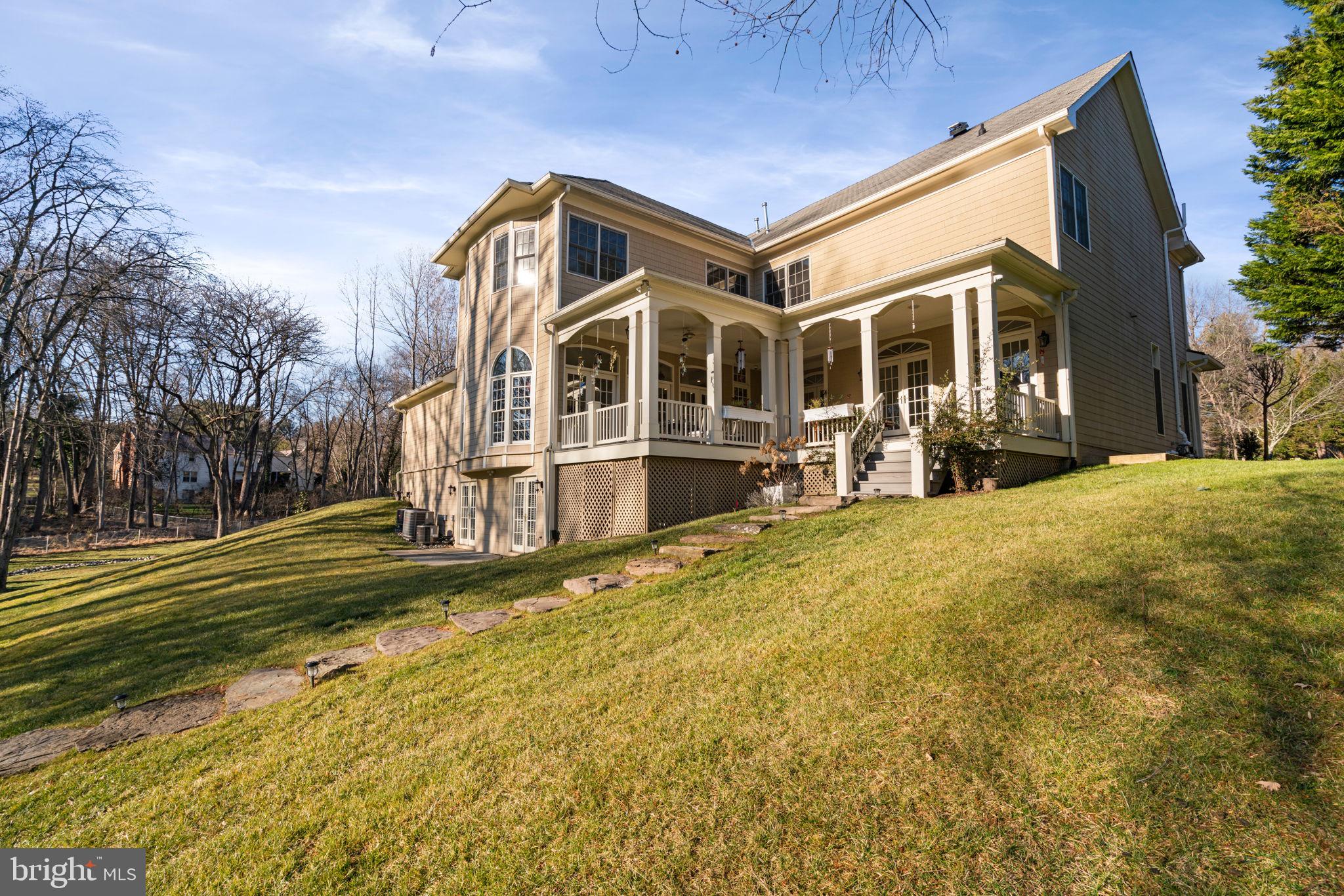 BRYAN POND - Residential