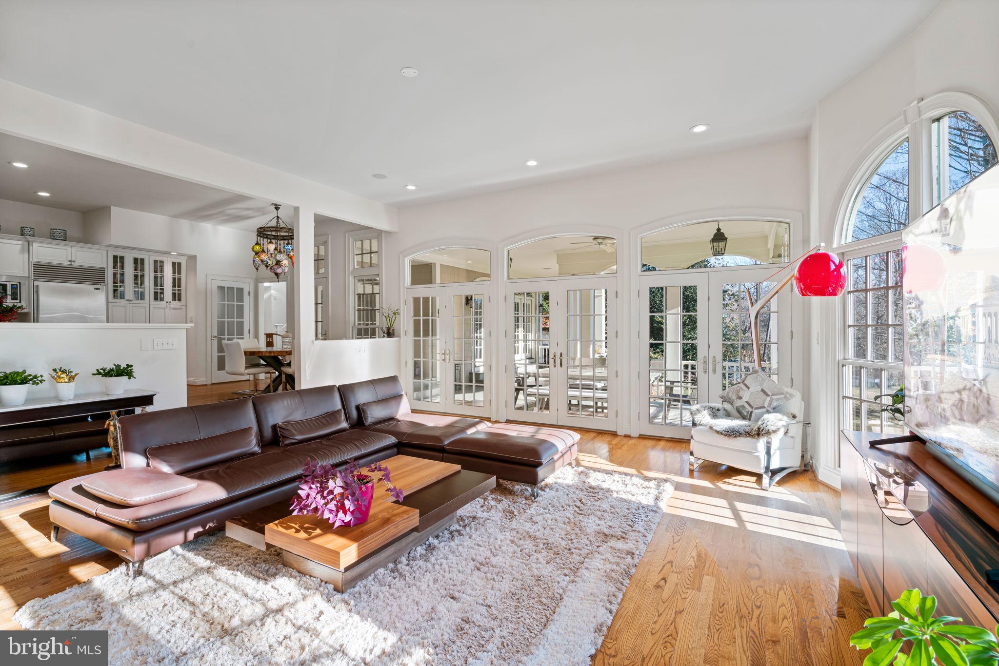 BRYAN POND - Residential