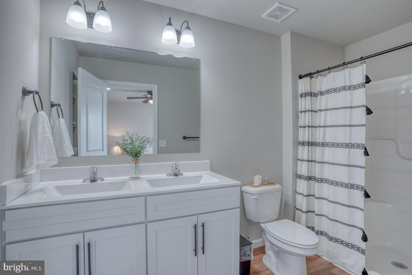 210 ROJAN ROAD MODEL