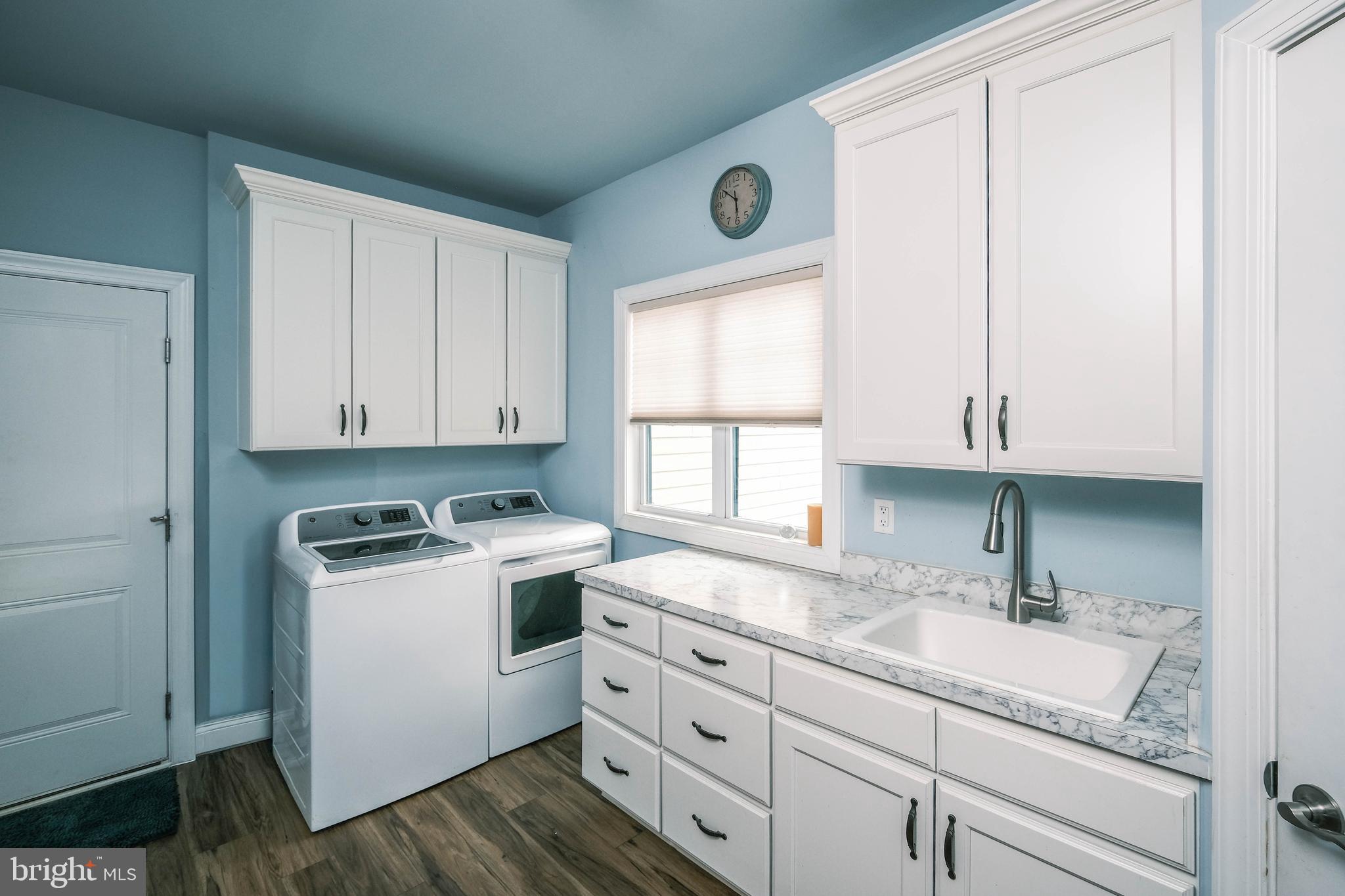 FLINT RIDGE - Residential