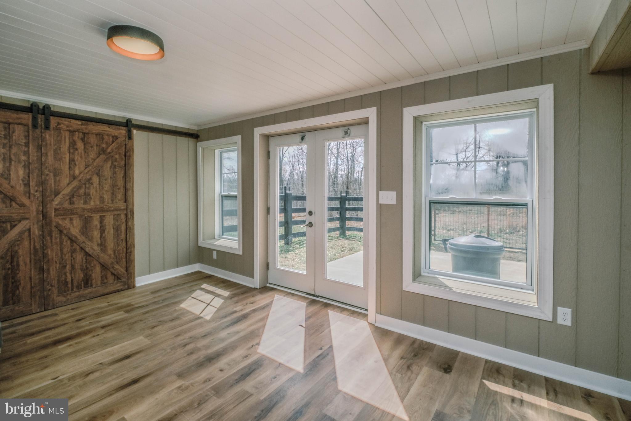 FLINT RIDGE - Residential