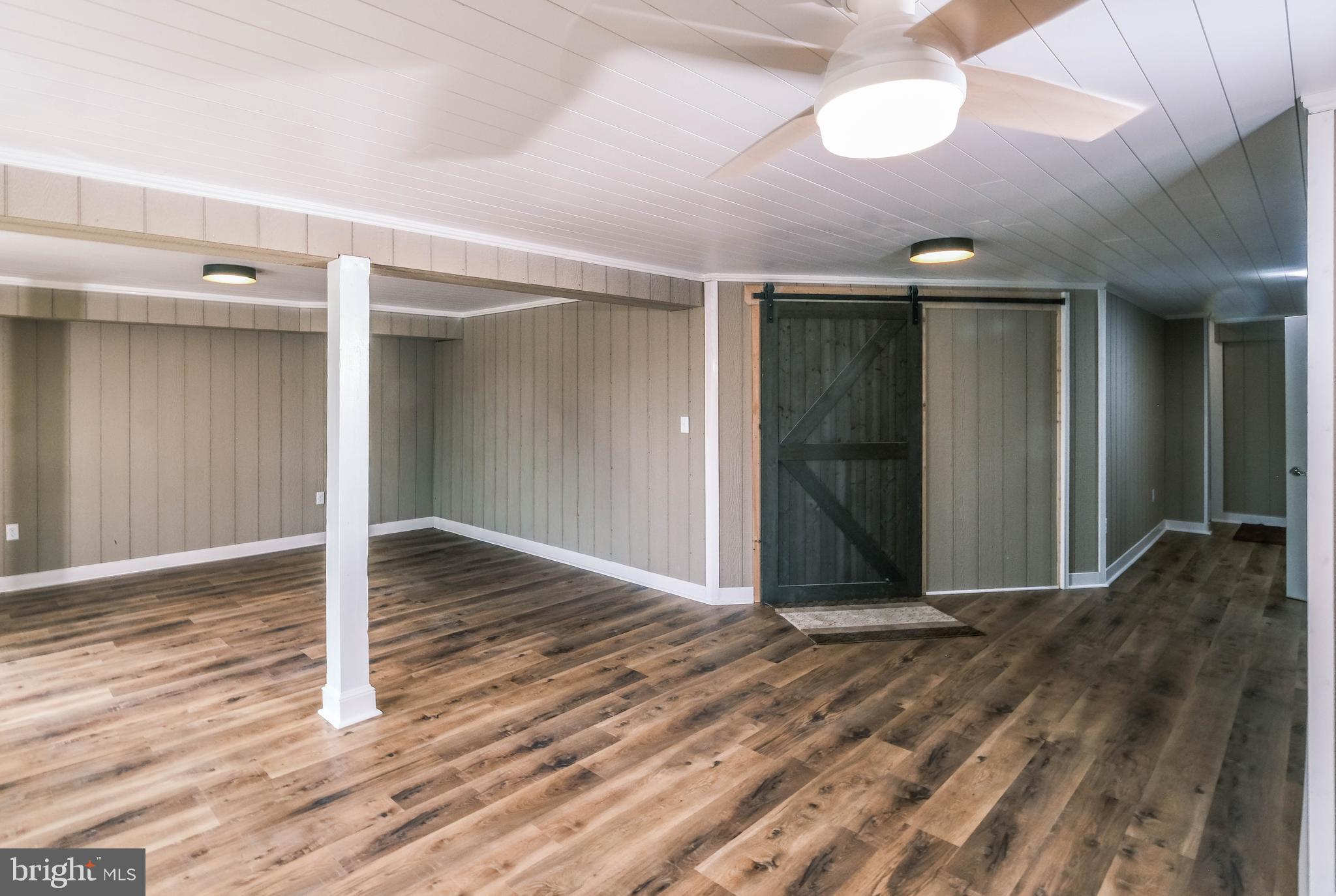 FLINT RIDGE - Residential