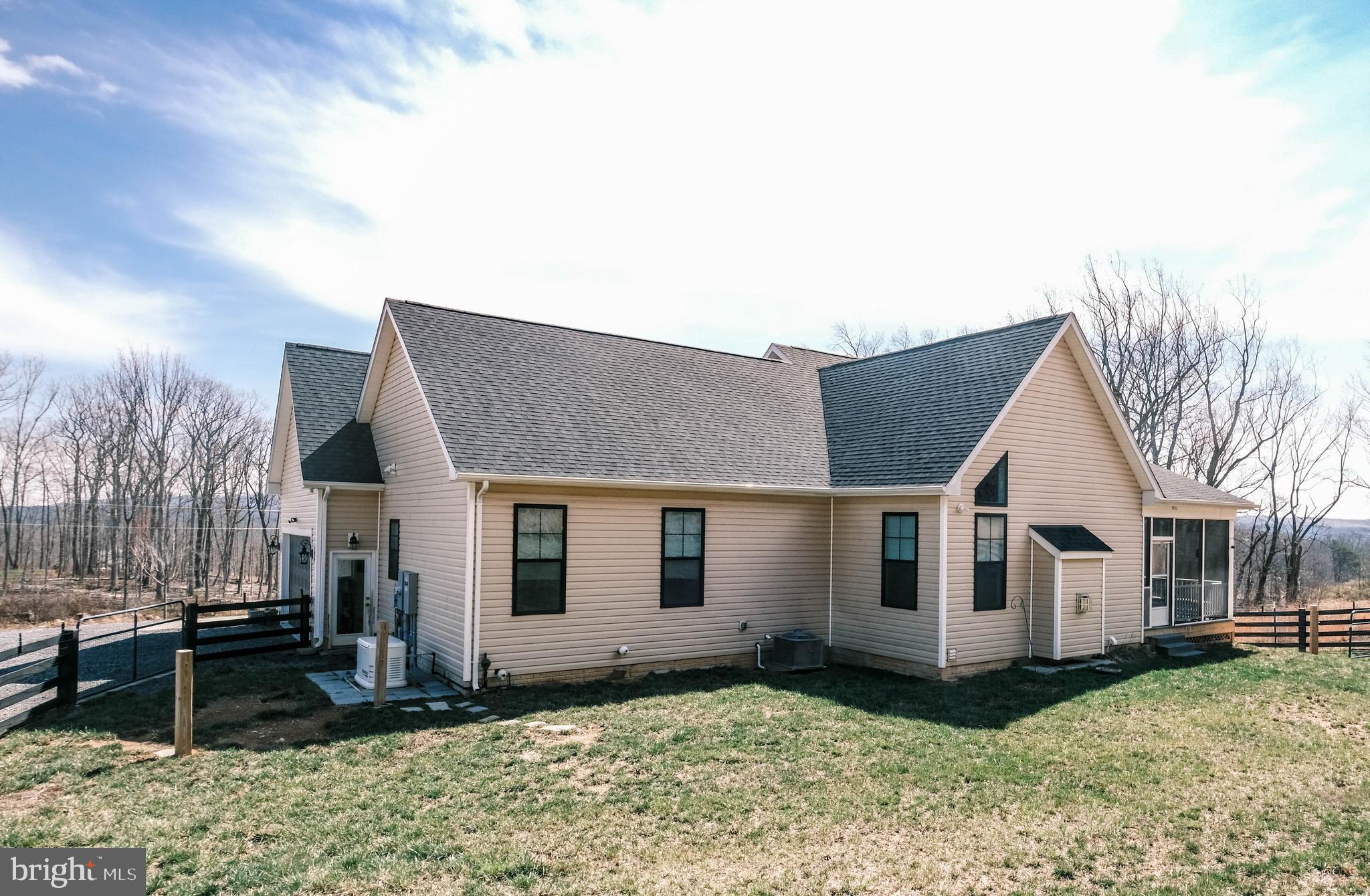 FLINT RIDGE - Residential