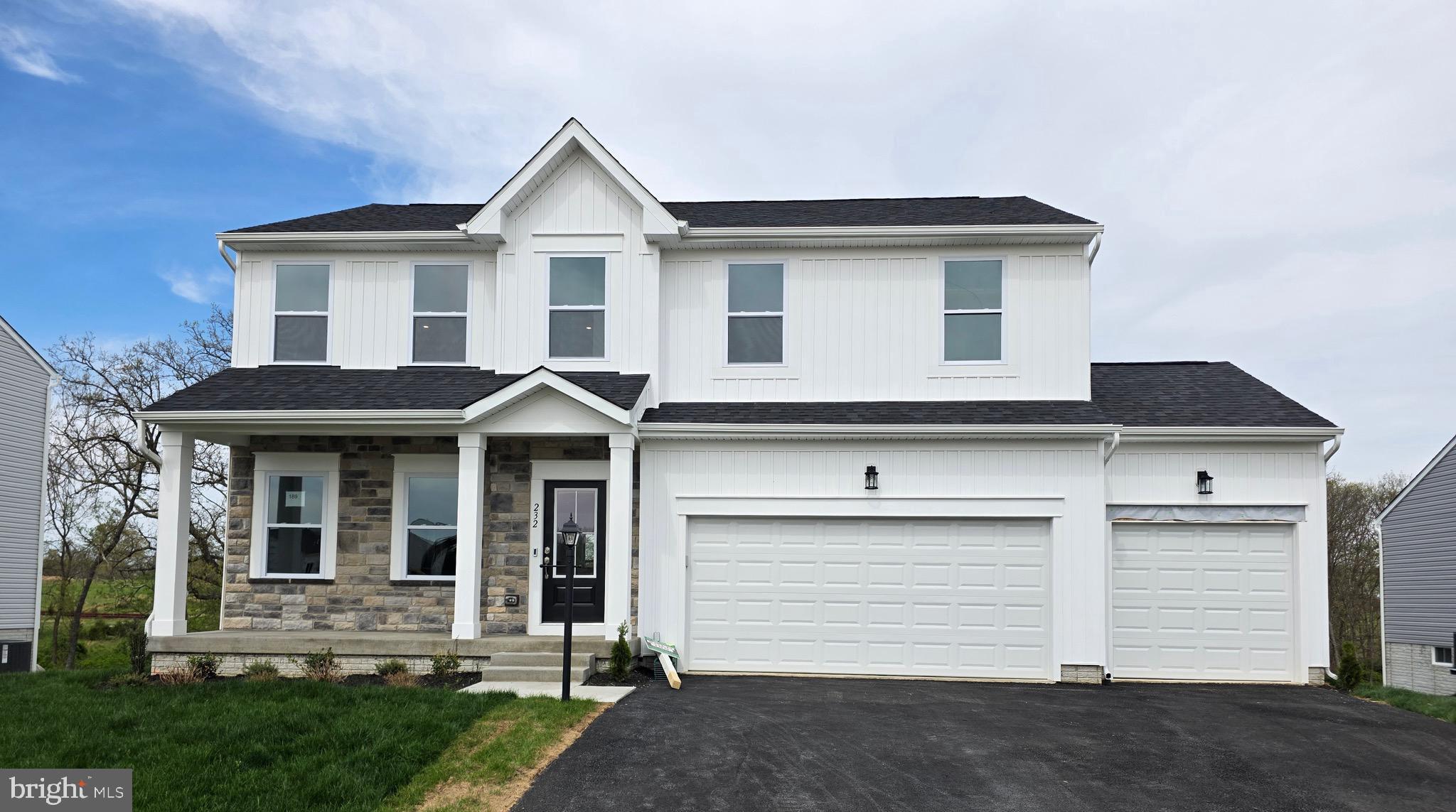 SOUTH BROOK - Residential