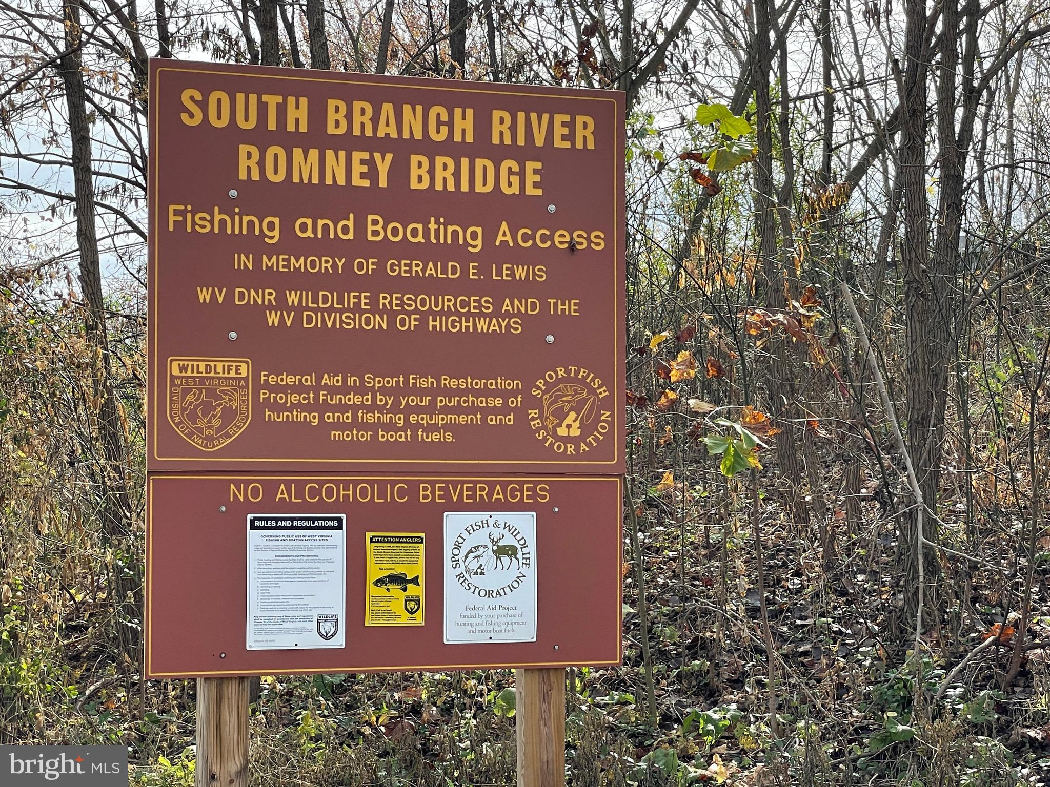 APPLE FIELDS OF HEAVEN - Land