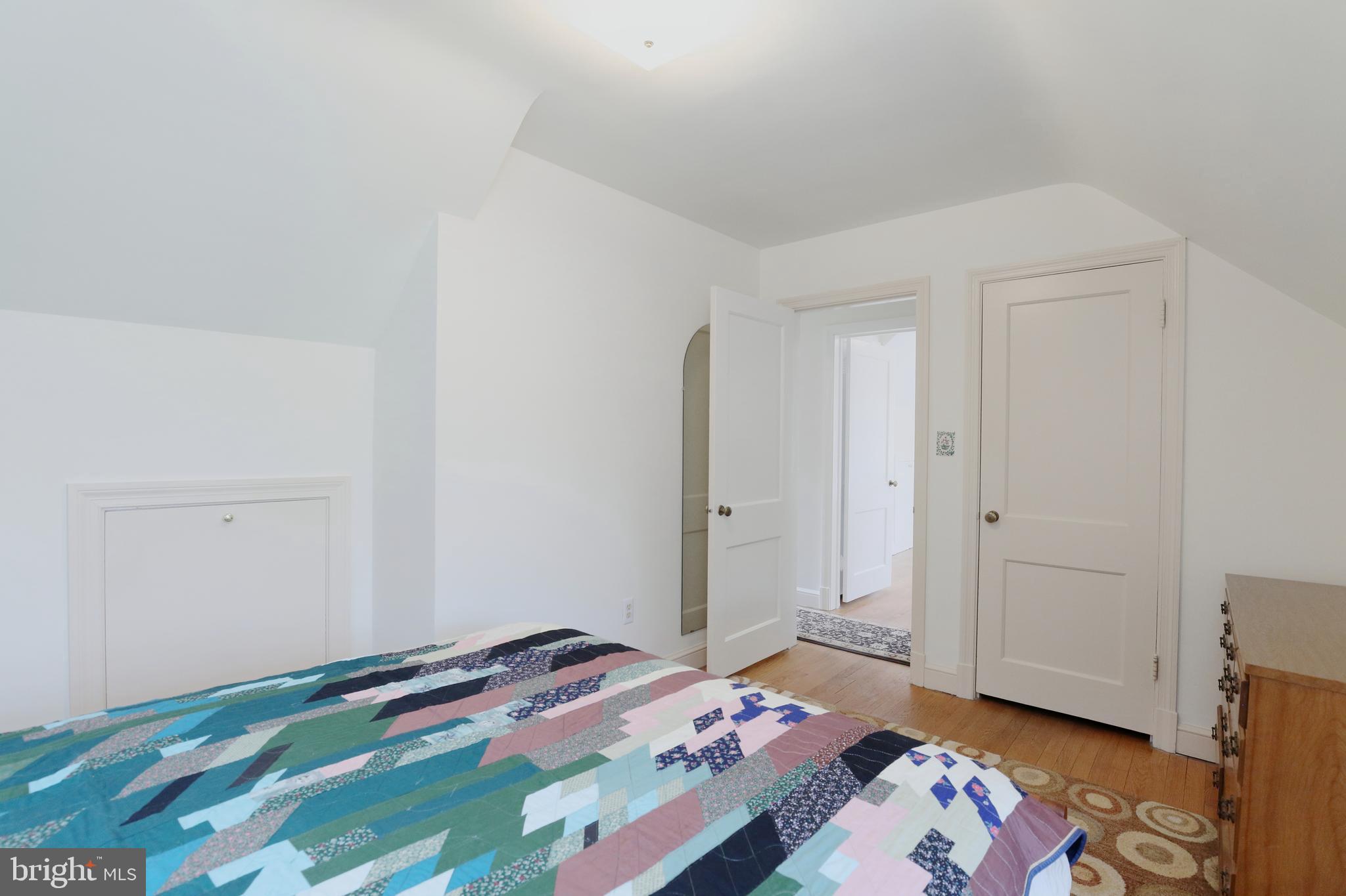 DOUGLAS PARK - Residential