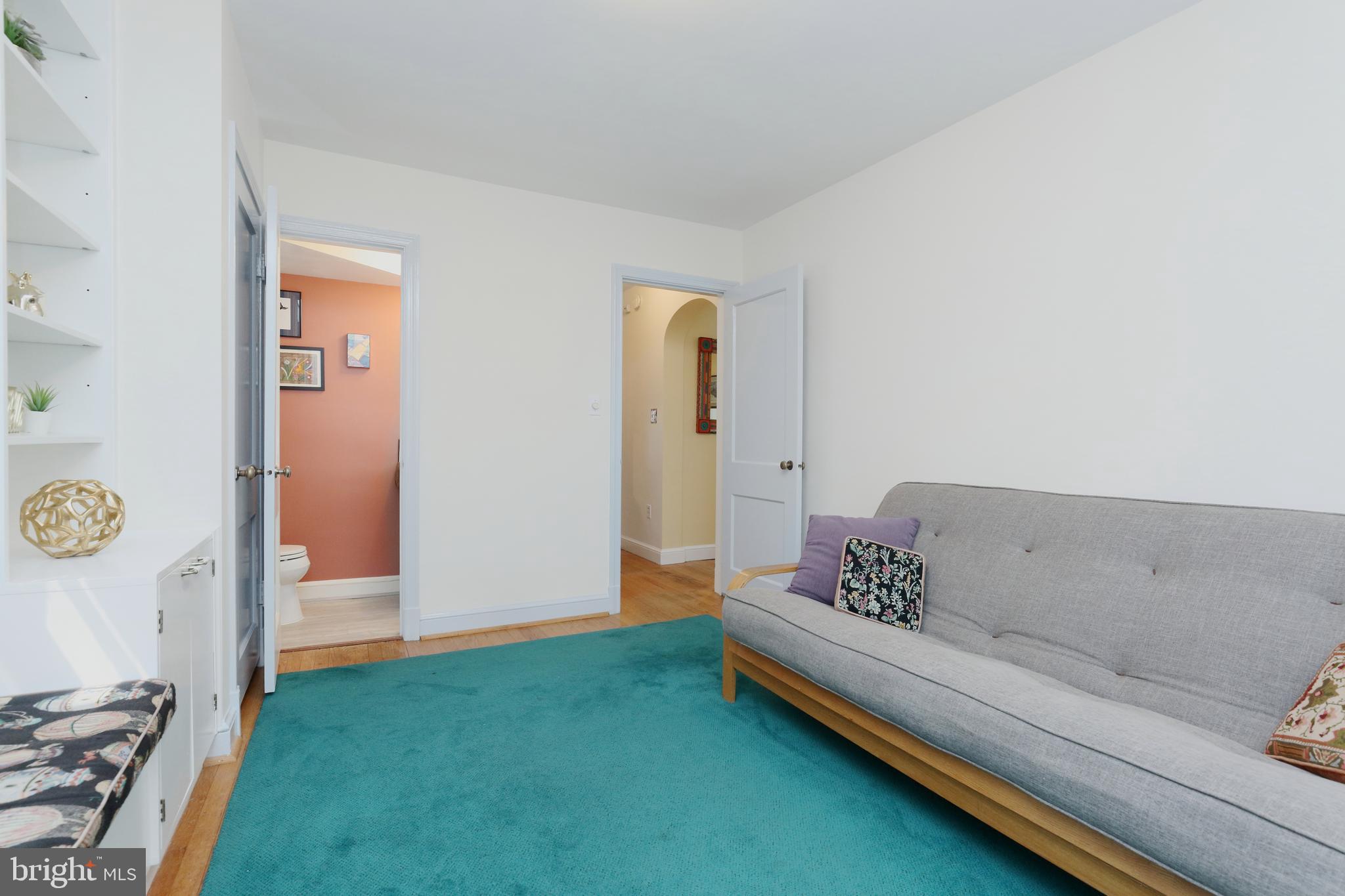 DOUGLAS PARK - Residential