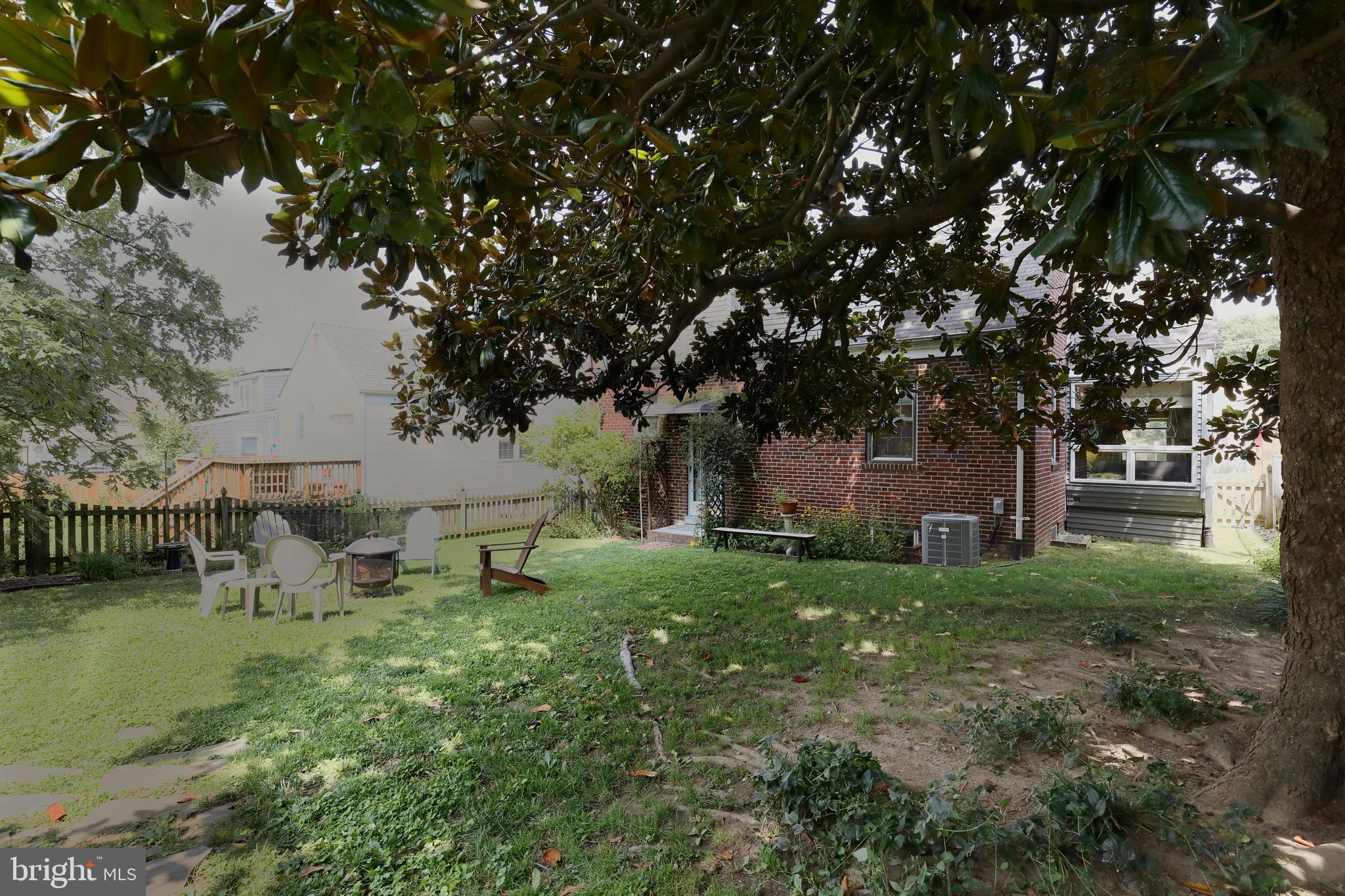 DOUGLAS PARK - Residential