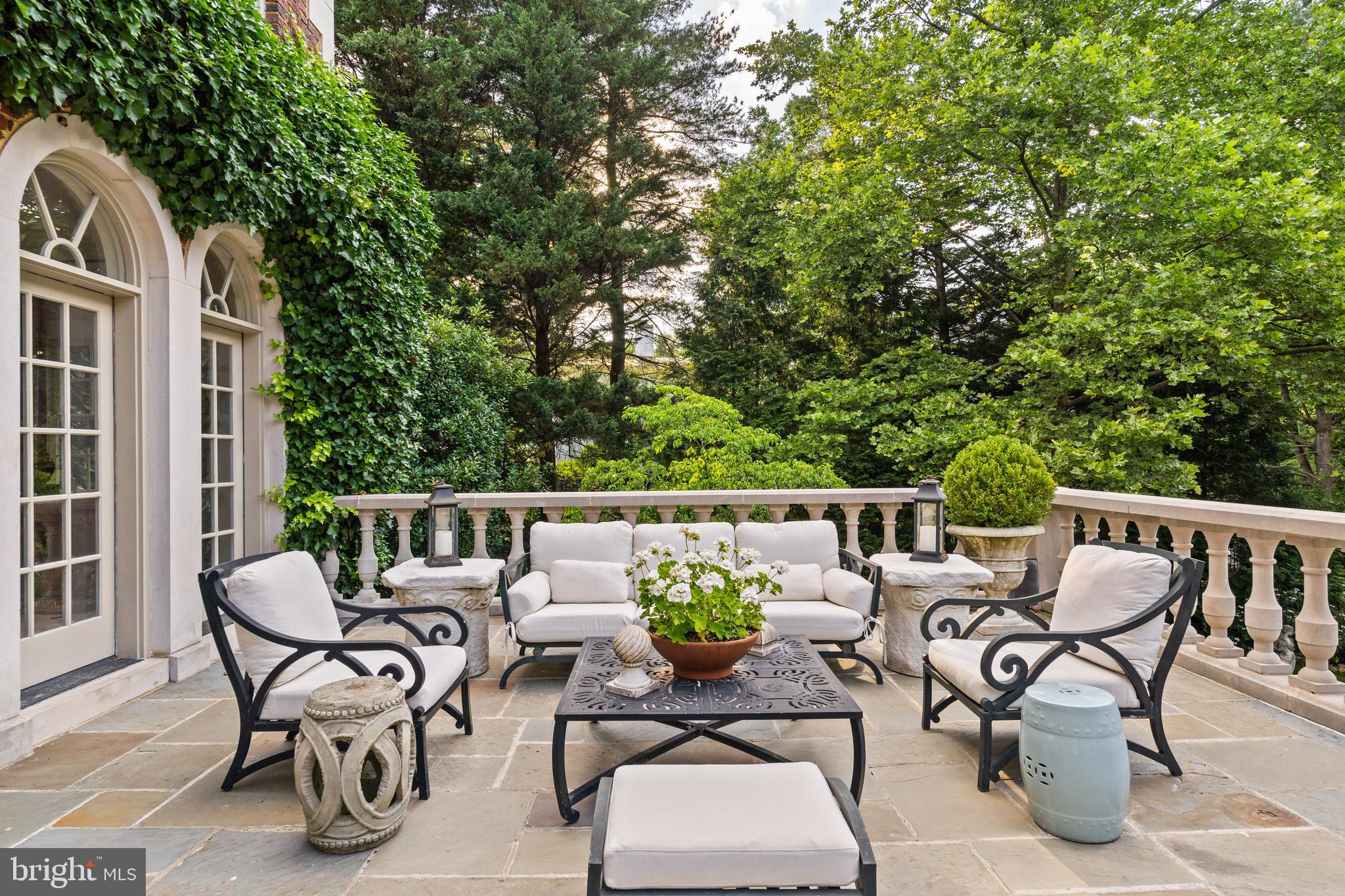 KEDLESTON - Residential