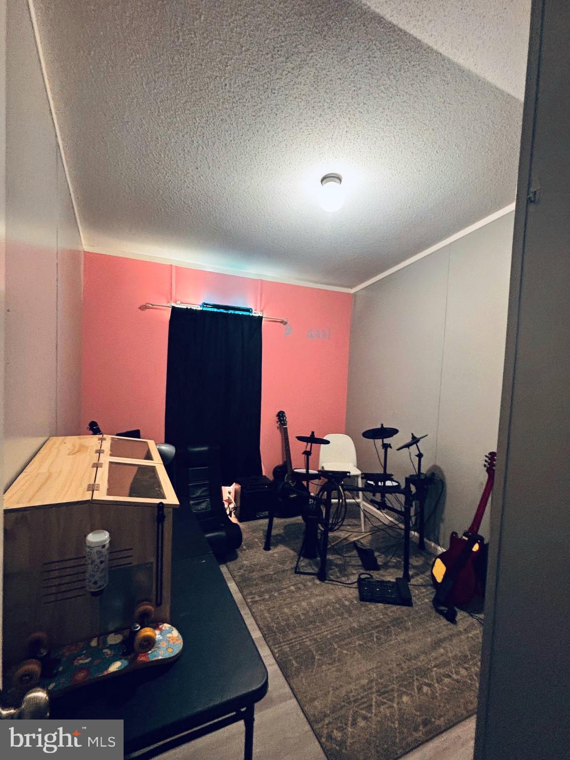 EDGEWOOD MEADOWS - Residential