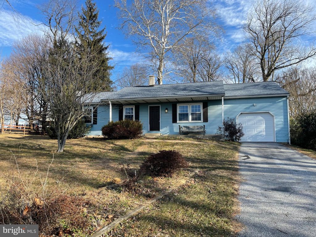 Photo of 6610 White Oak Road, CHRISTIANA, PA 17509 (MLS # PALA2081684)