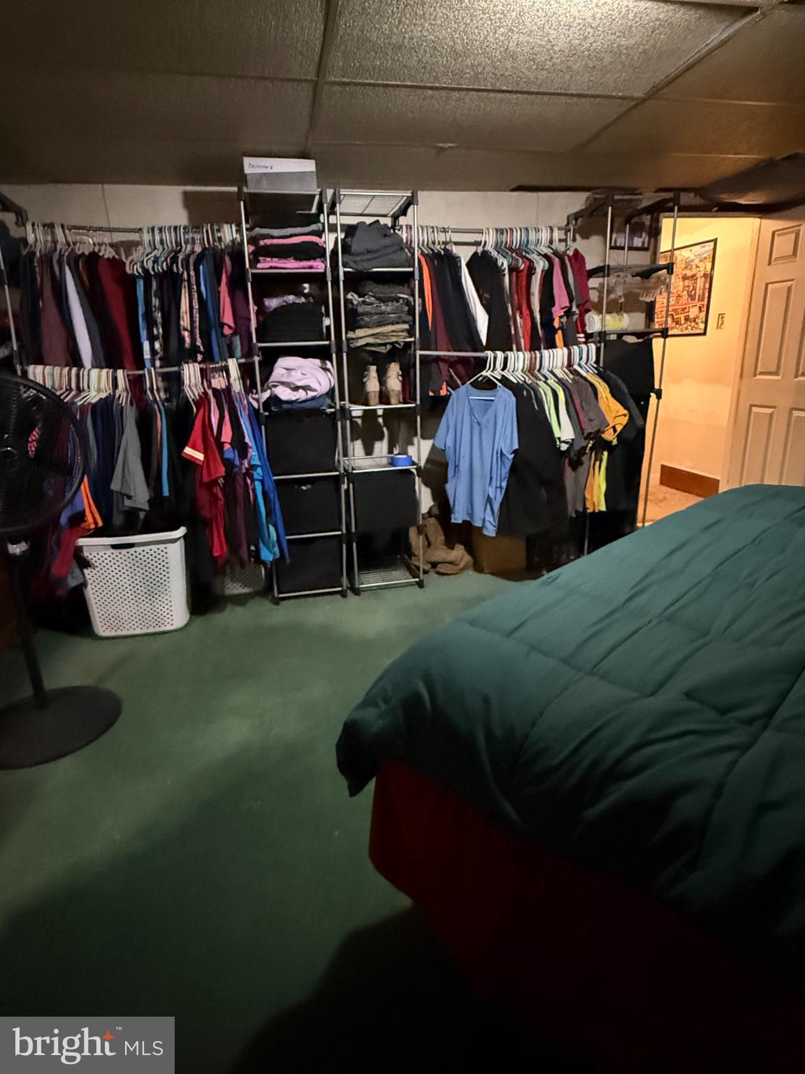 FRACKVILLE - Residential