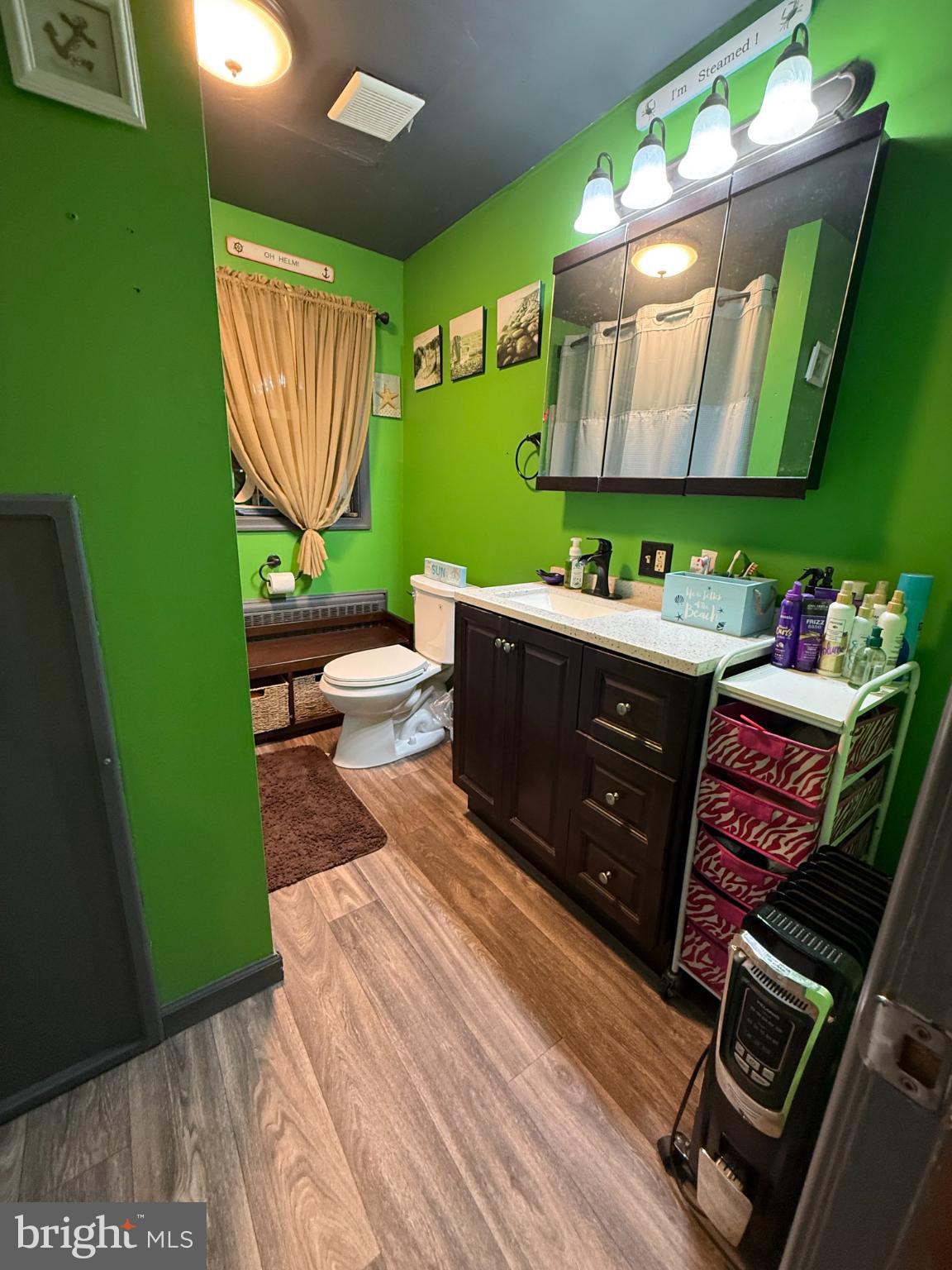 FRACKVILLE - Residential