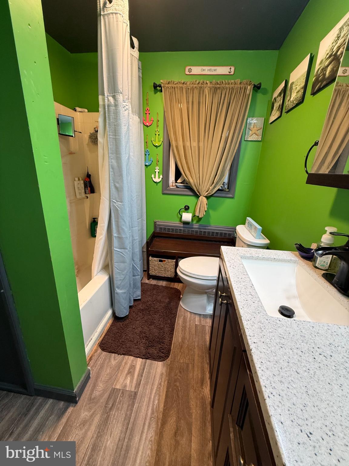 FRACKVILLE - Residential