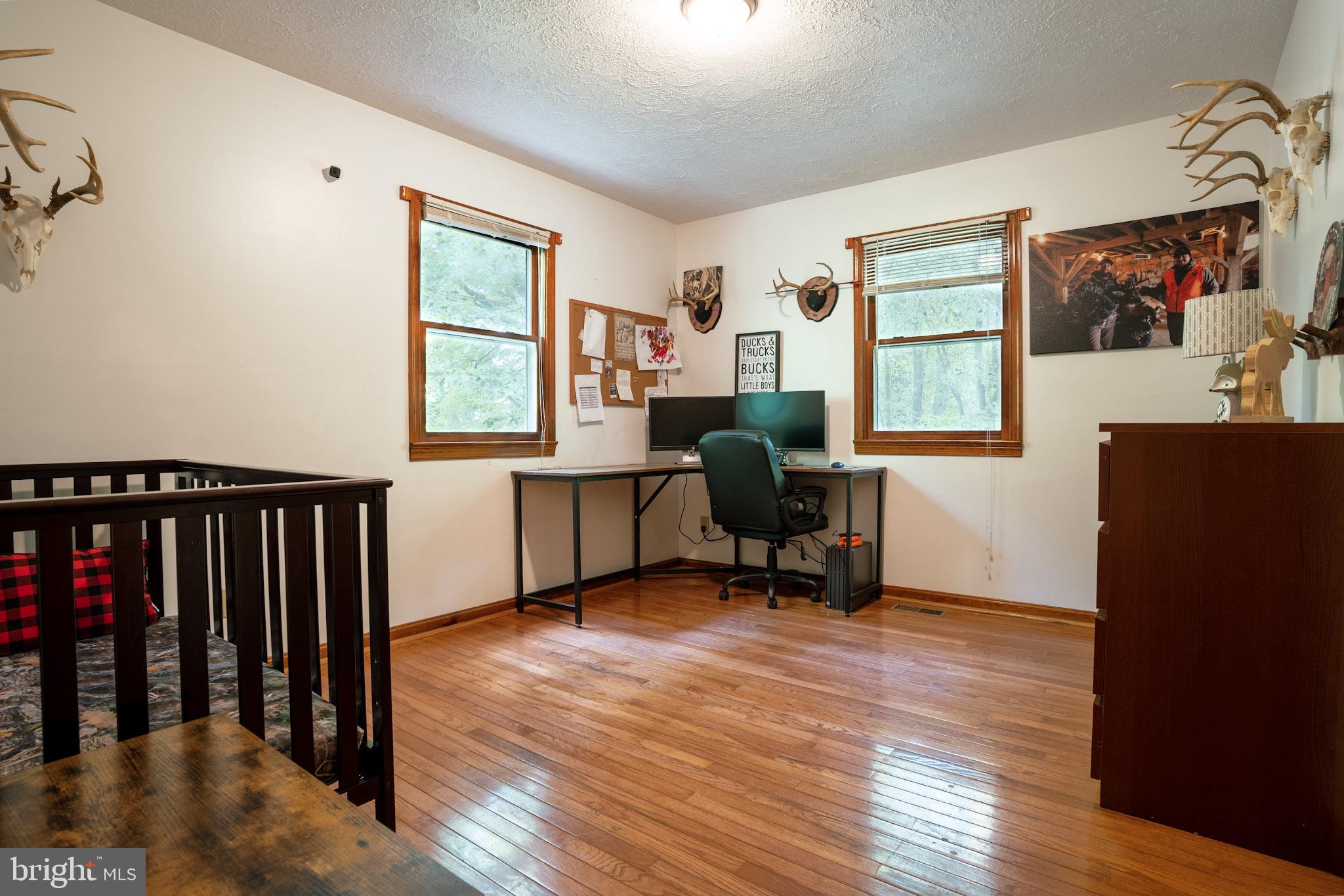 BULL RUN MOUNTAIN ESTATE - Residential