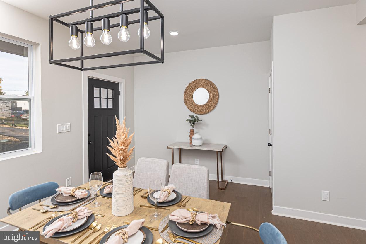 BRIGHTON - Residential