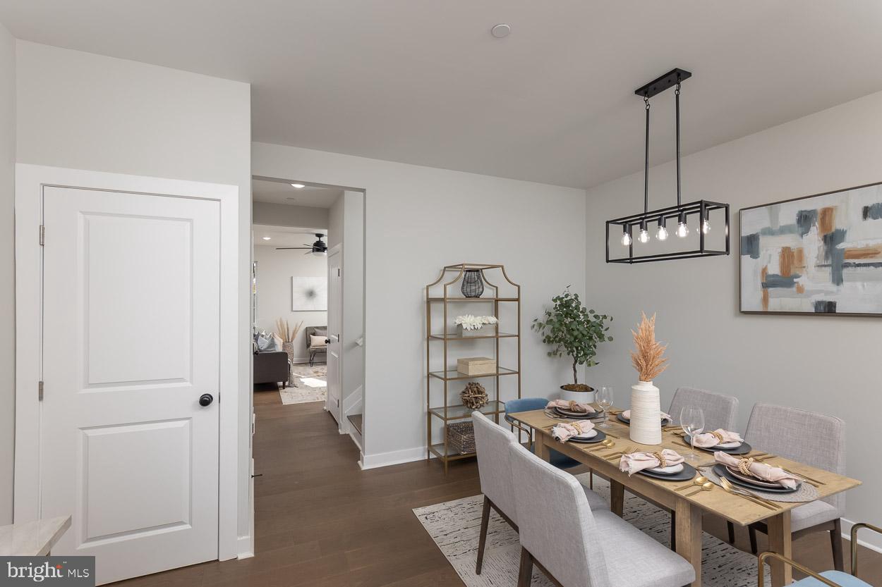 BRIGHTON - Residential