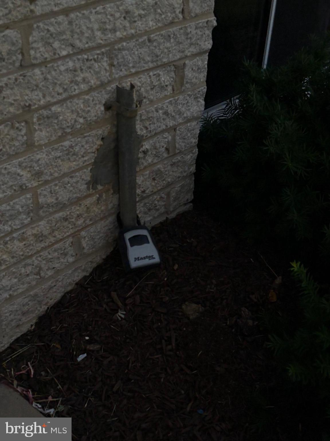 CARROLLAN GARDENS - Residential Lease