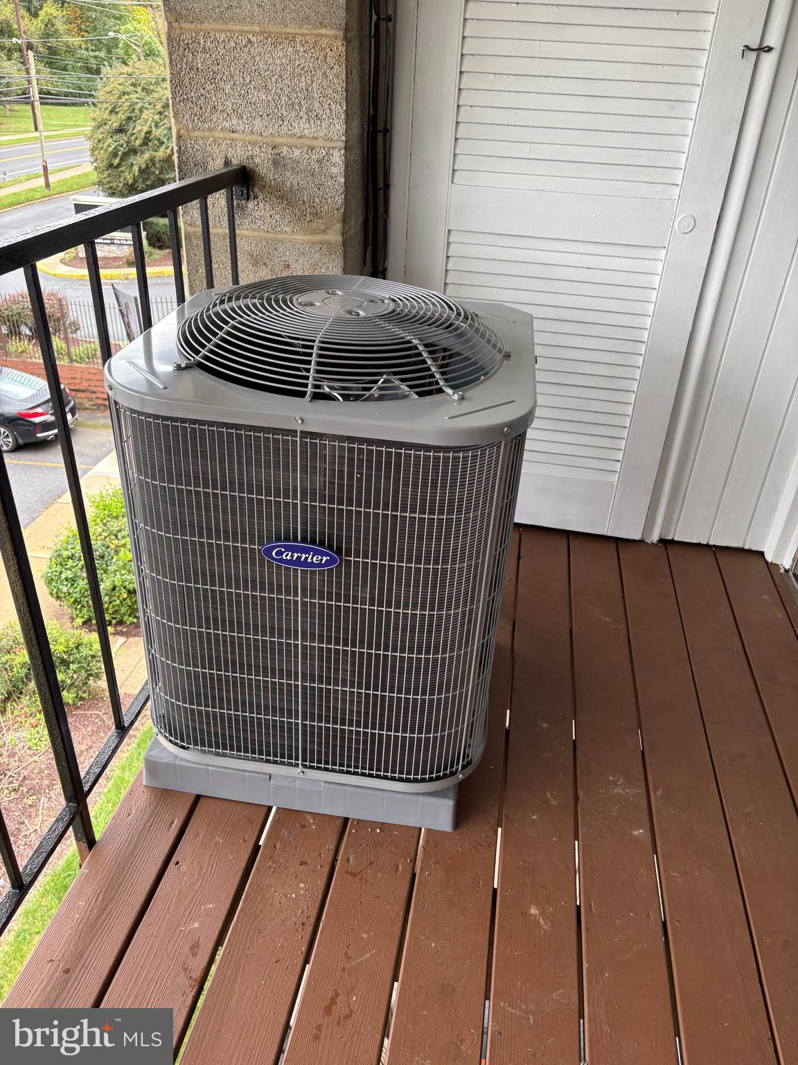 CARROLLAN GARDENS - Residential Lease