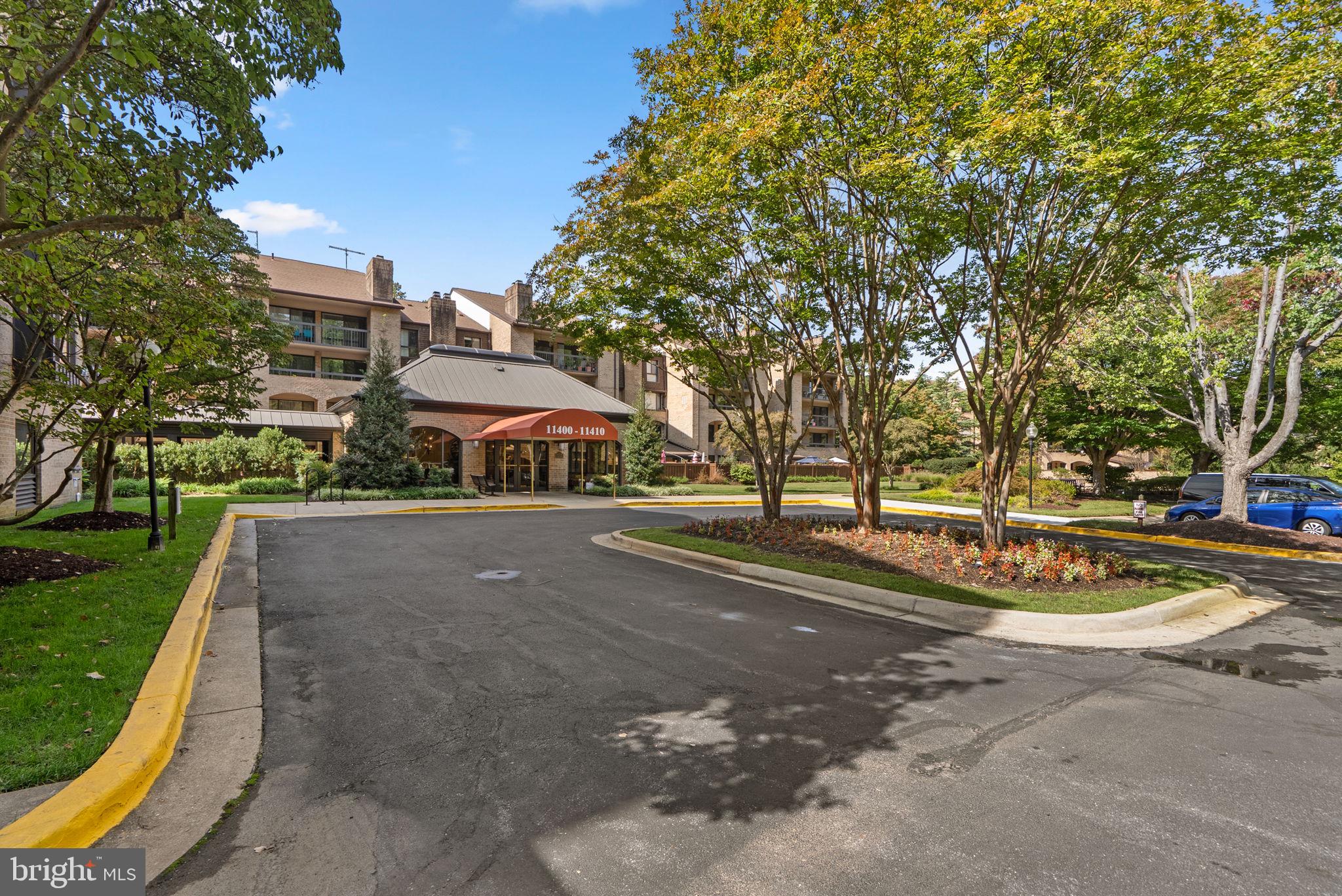 11410 STRAND DRIVE R-207