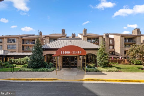 Photo of 11410 Strand Drive #R-207, ROCKVILLE, MD 20852 (MLS # MDMC2258190)