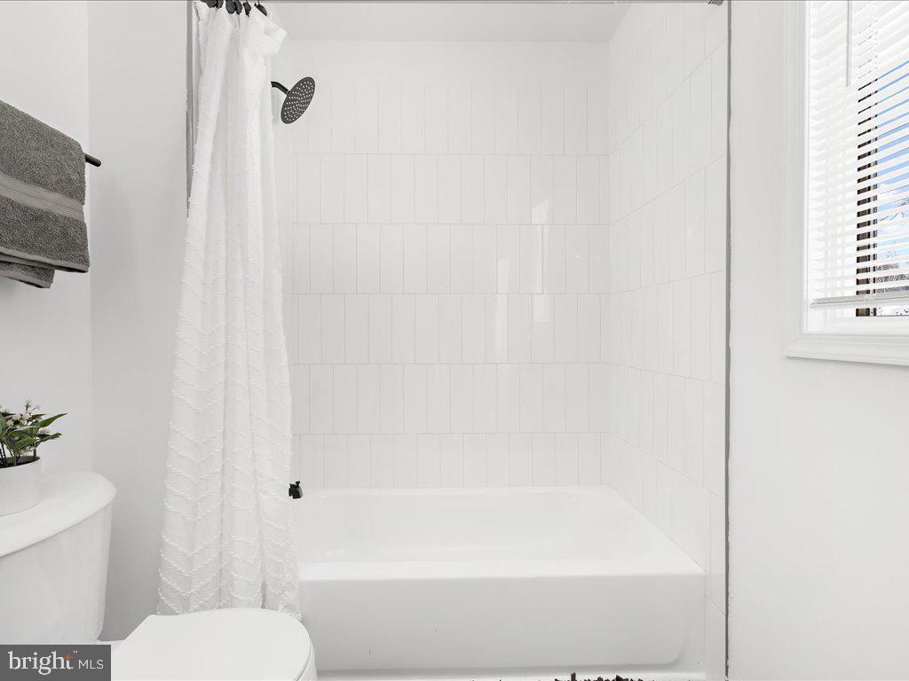 WESTMINSTER HIGHLANDS - Residential