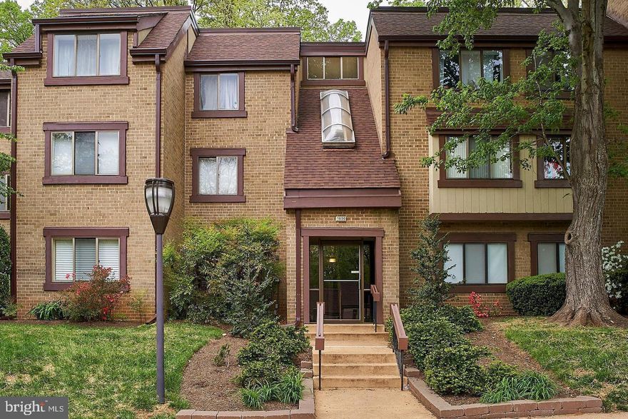 Welcome to 1650 Parkcrest Circle! Unit 300 is a truly stunning, top-level condo with soaring ceilings, floor-to-ceiling windows, and an abundance of natural light. It features an updated, open-concept kitchen with granite counter tops and stainless steel appliances; beautiful hardwood floors in the hallway, living room, dining room, and kitchen; and in-unit washer and dryer. The 2 spacious bedrooms feature neutral carpet and paint. The bedrooms share a full bathroom, which is located in the hallway. The view of lush, mature trees from the private balcony–located off of the living room–is incredibly peaceful, making it a wonderful spot to work from home or to simply relax. Ample free parking is available in a private lot and all utilities are included in the rent! (Internet is a separate fee.) A walking / biking path leads directly to the metro in  15 minutes. Just a 1.3 mile drive to the Wiehle-Reston Metro and Reston Station, a 1.8 mile drive to Reston Town Center, and a 1.1 mile drive to Lake Anne. Be close to all that Reston has to offer living on Parkcrest Circle! Open House on Saturday, April 15 from 2-4pm.