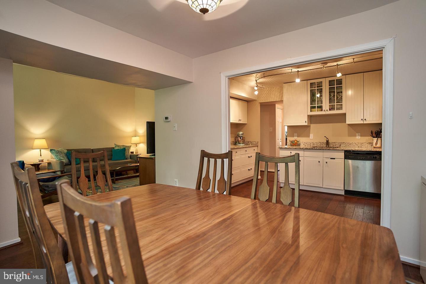 BENTANA PARK - Residential Lease