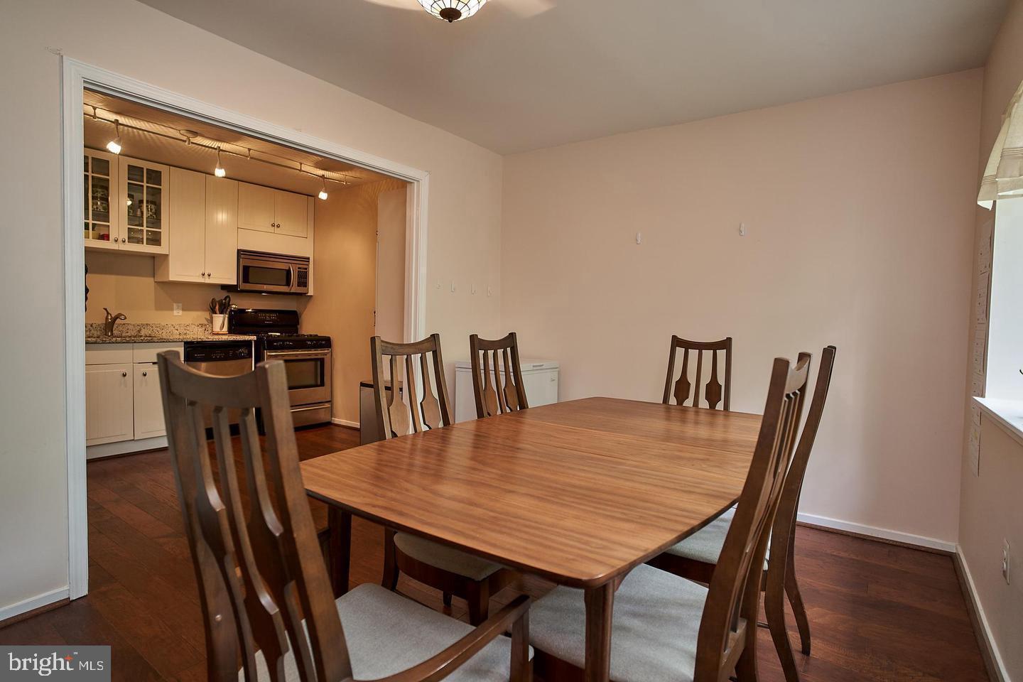 BENTANA PARK - Residential Lease