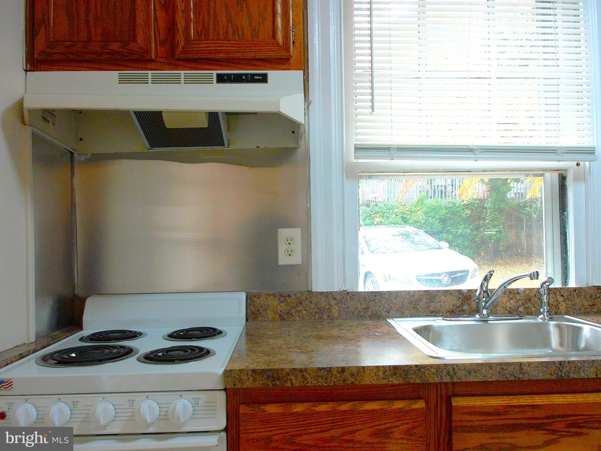 ELKINS PARK - Residential Lease