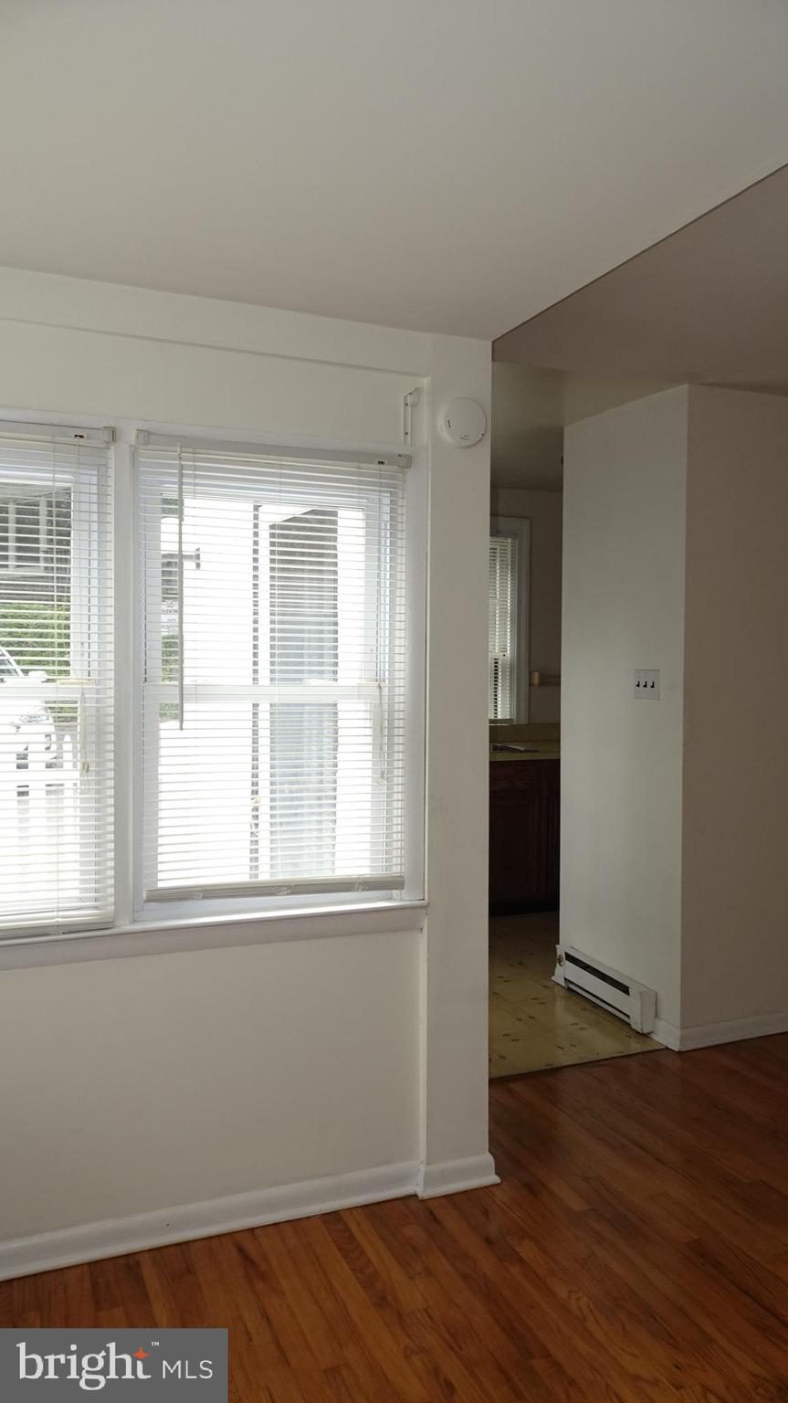 ELKINS PARK - Residential Lease