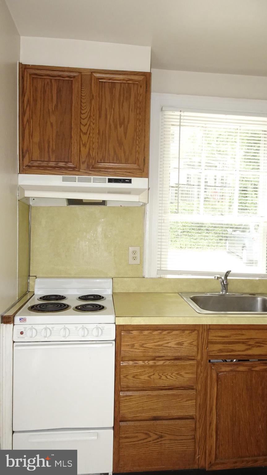 ELKINS PARK - Residential Lease