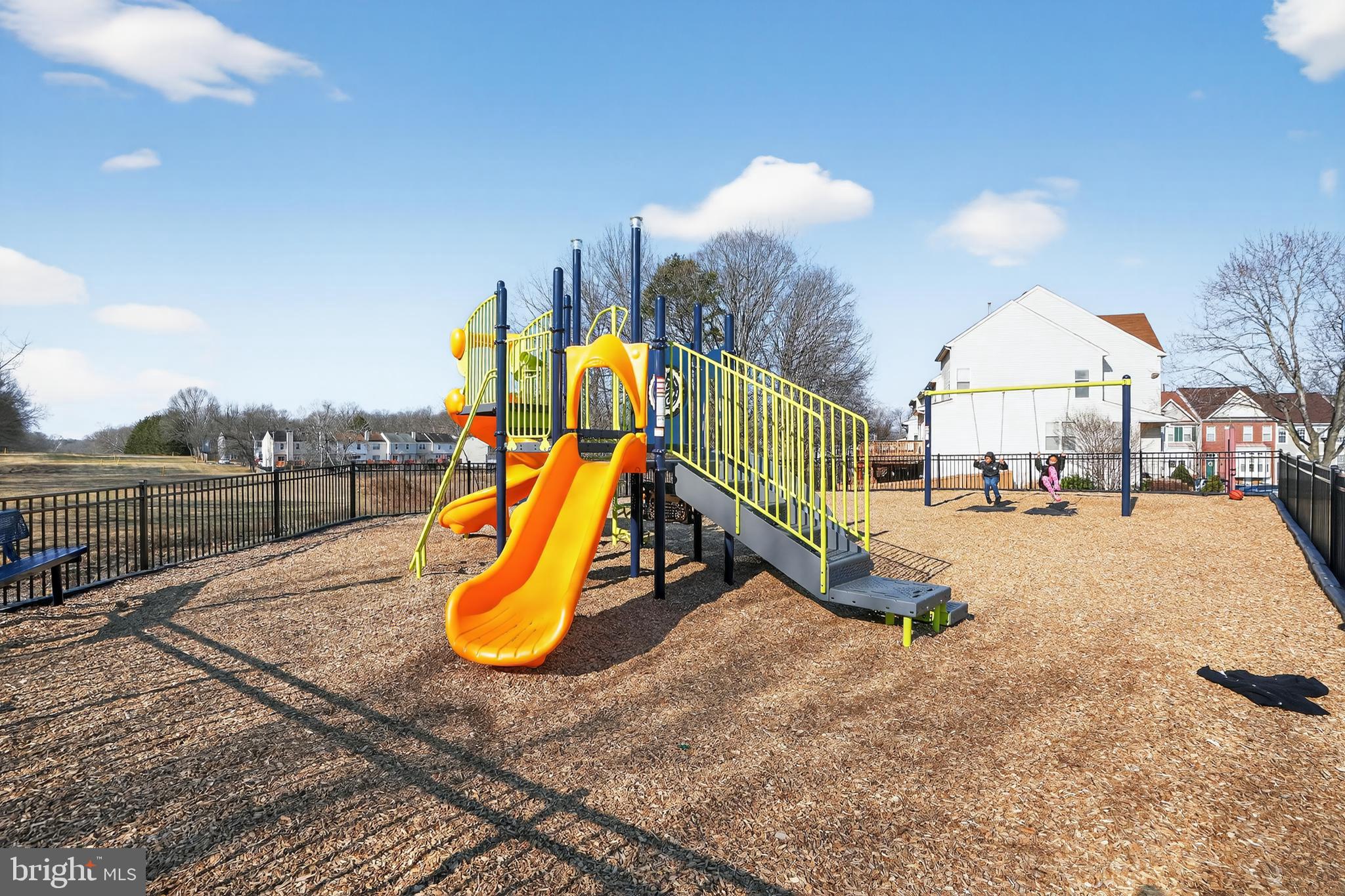 SULLY STATION - Residential