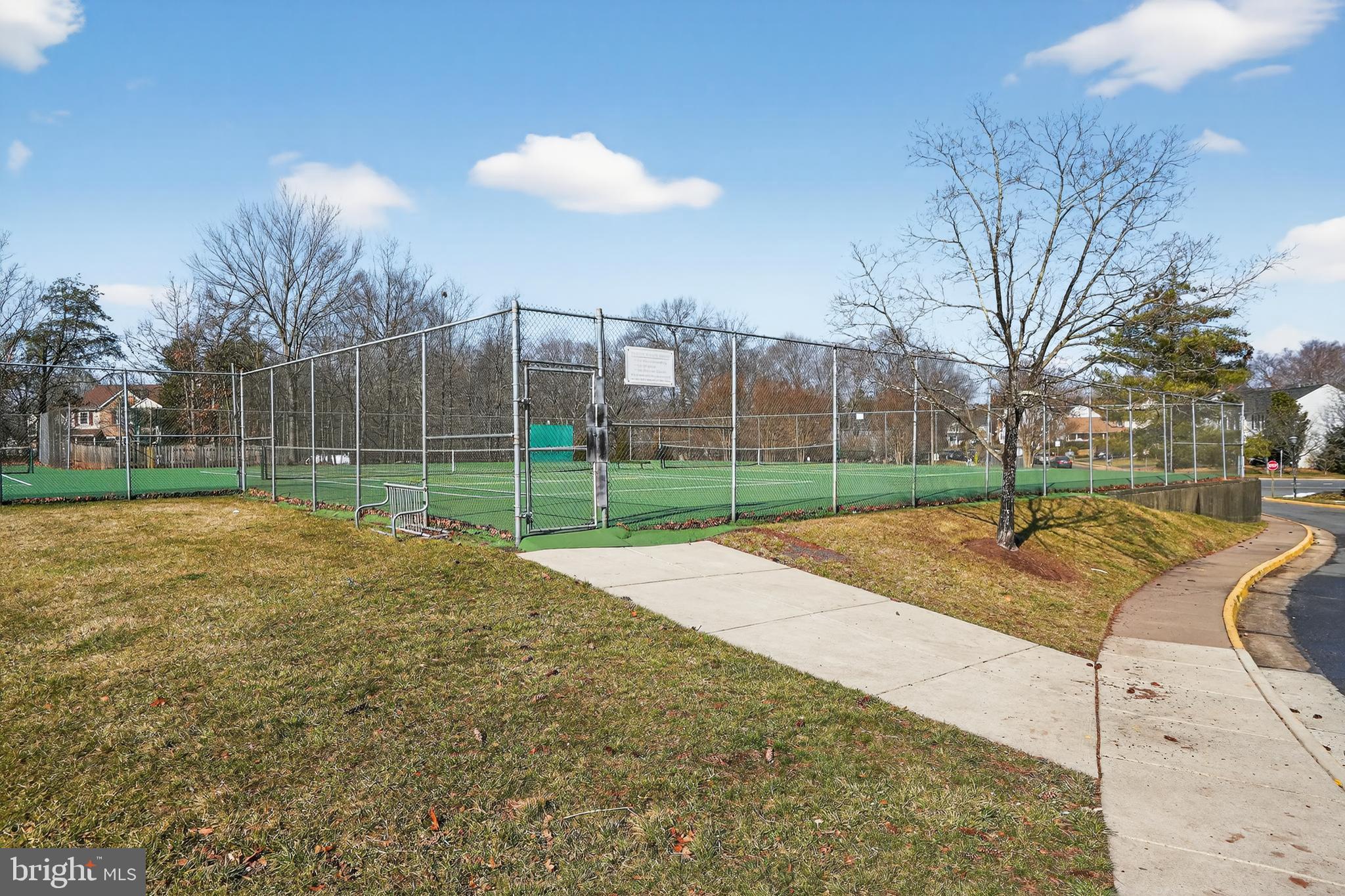 SULLY STATION - Residential