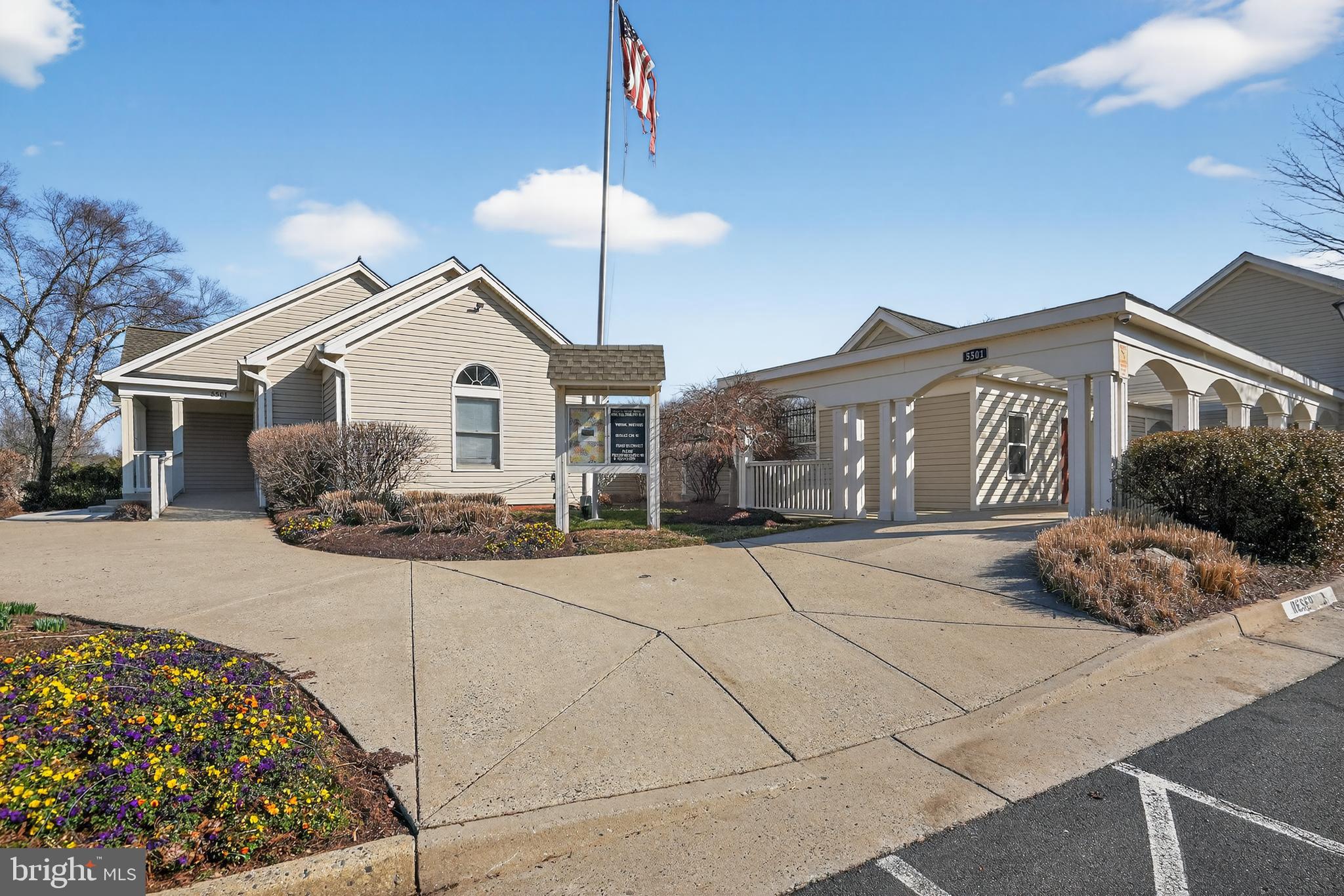 SULLY STATION - Residential