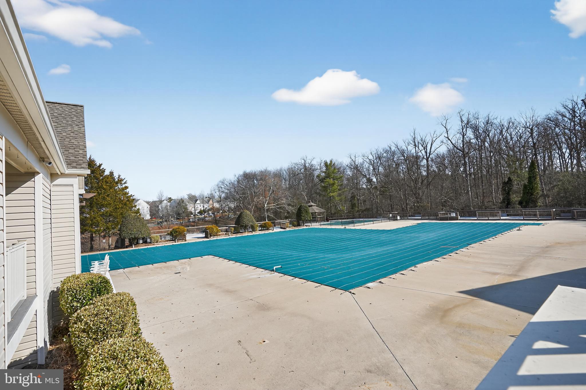 SULLY STATION - Residential