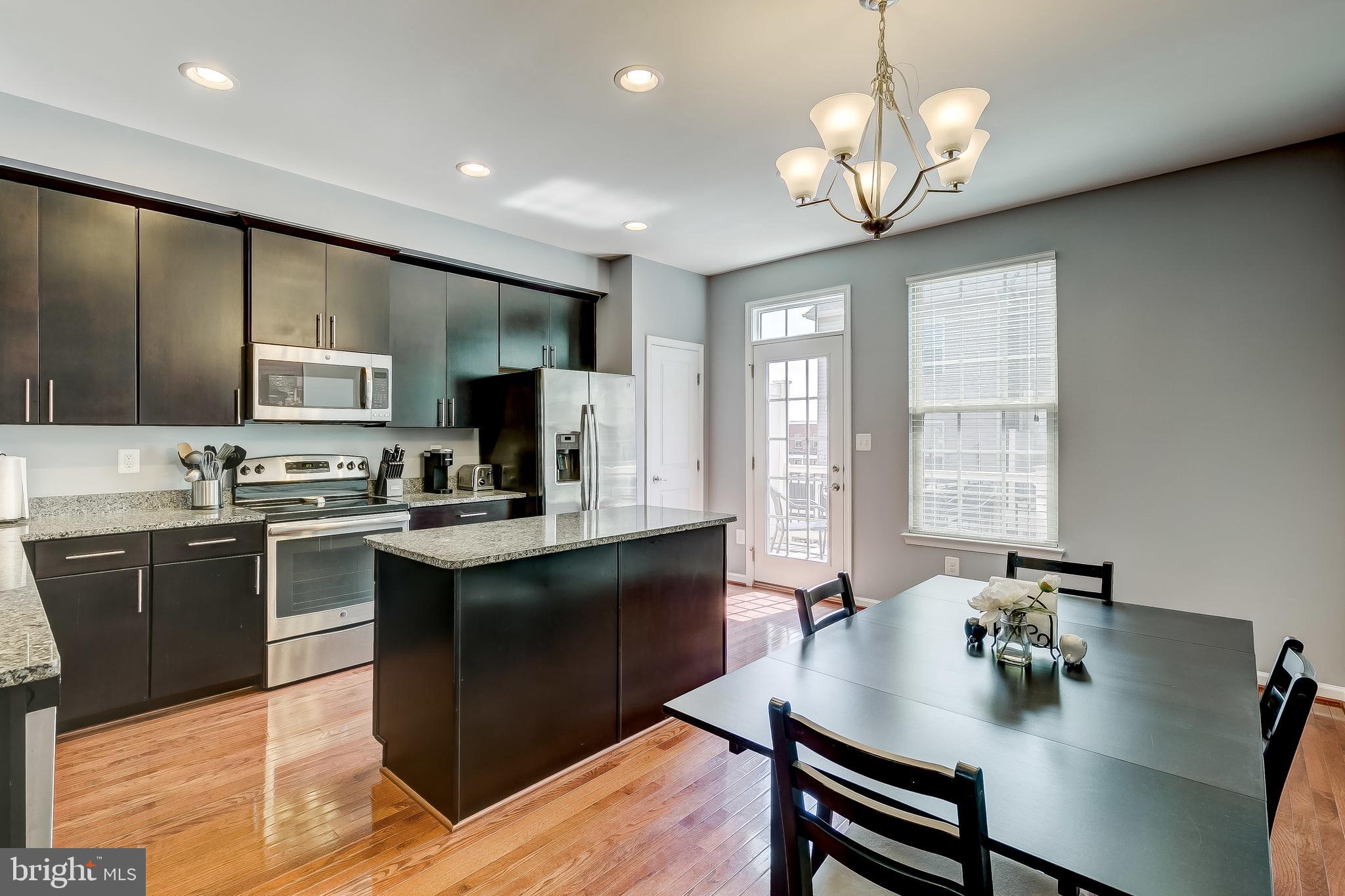 O'DONNELL SQUARE - Residential