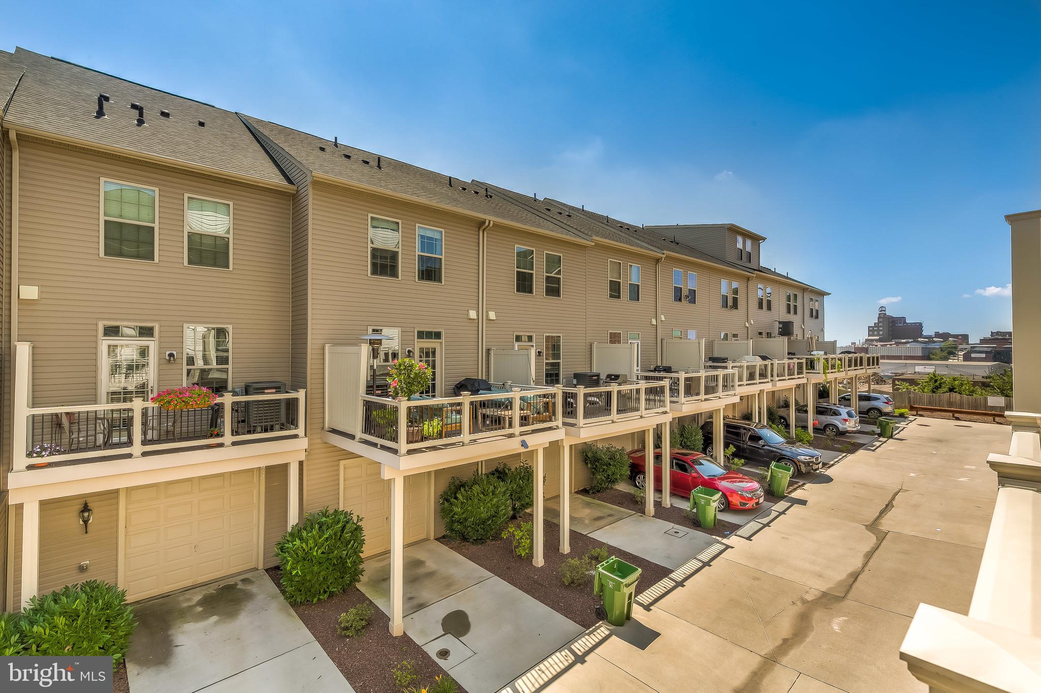 O'DONNELL SQUARE - Residential