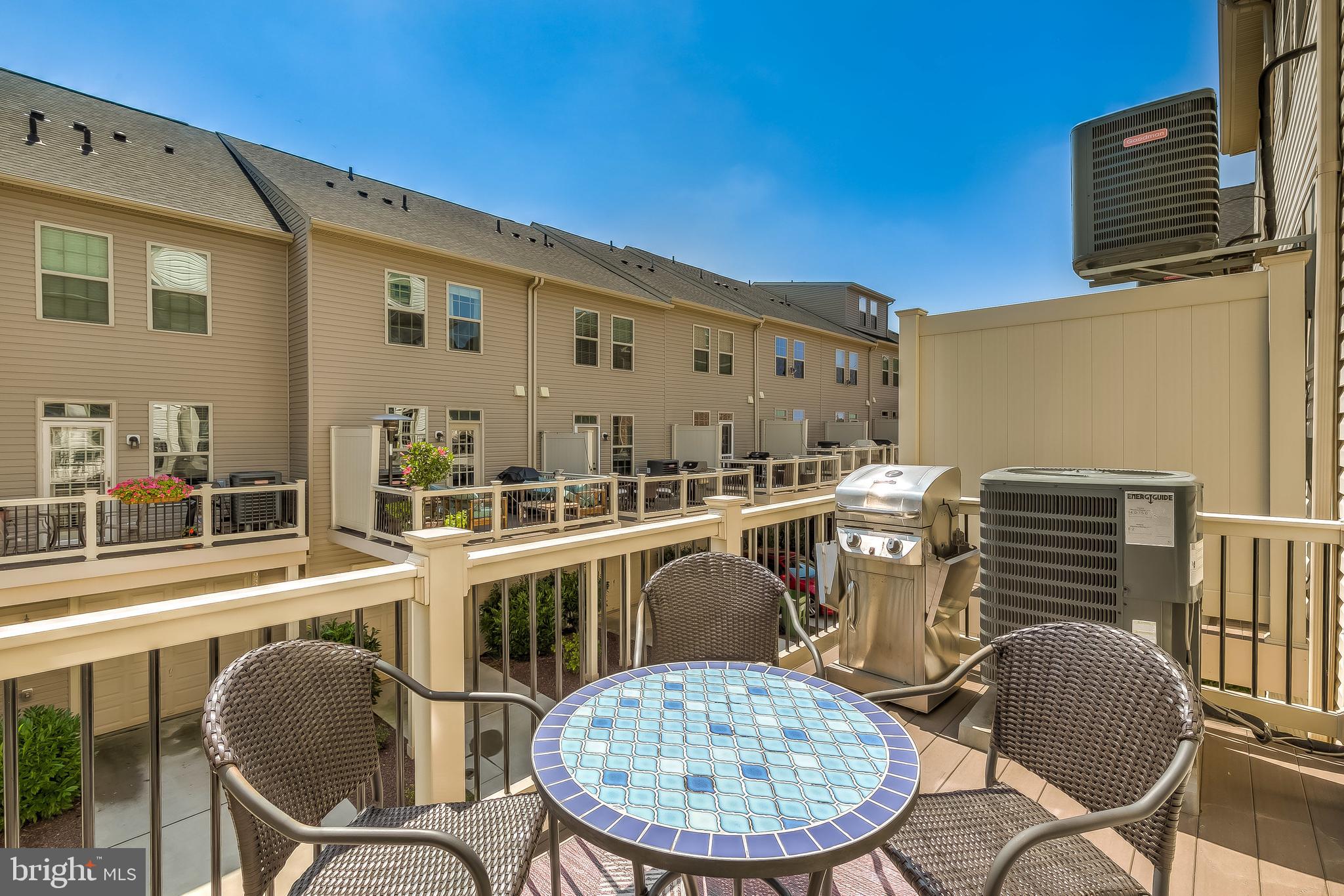 O'DONNELL SQUARE - Residential