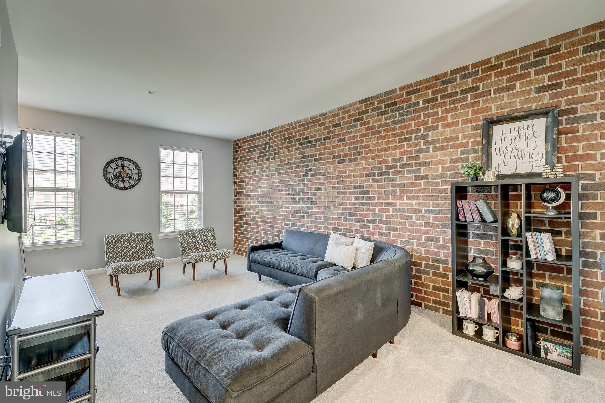 O'DONNELL SQUARE - Residential