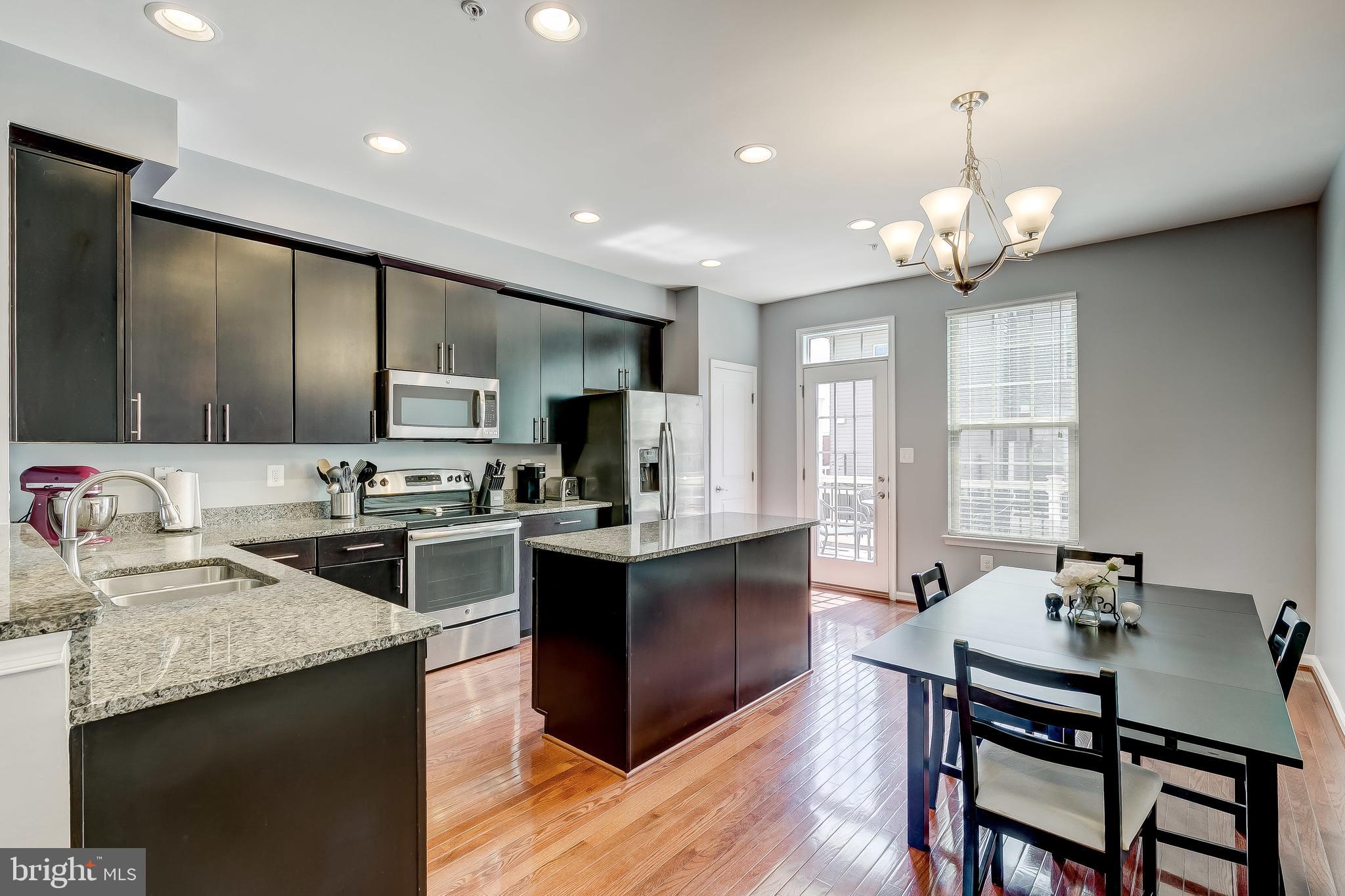 O'DONNELL SQUARE - Residential