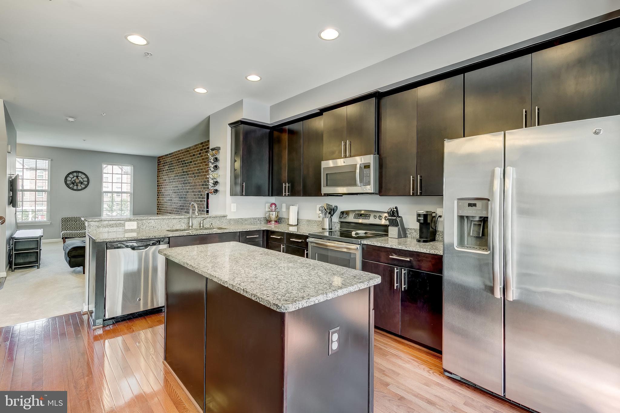 O'DONNELL SQUARE - Residential