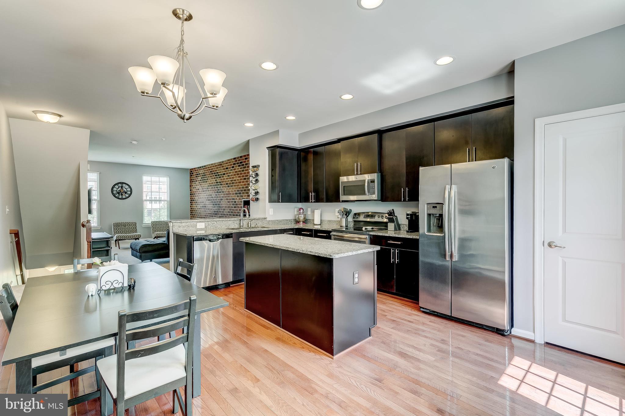 O'DONNELL SQUARE - Residential