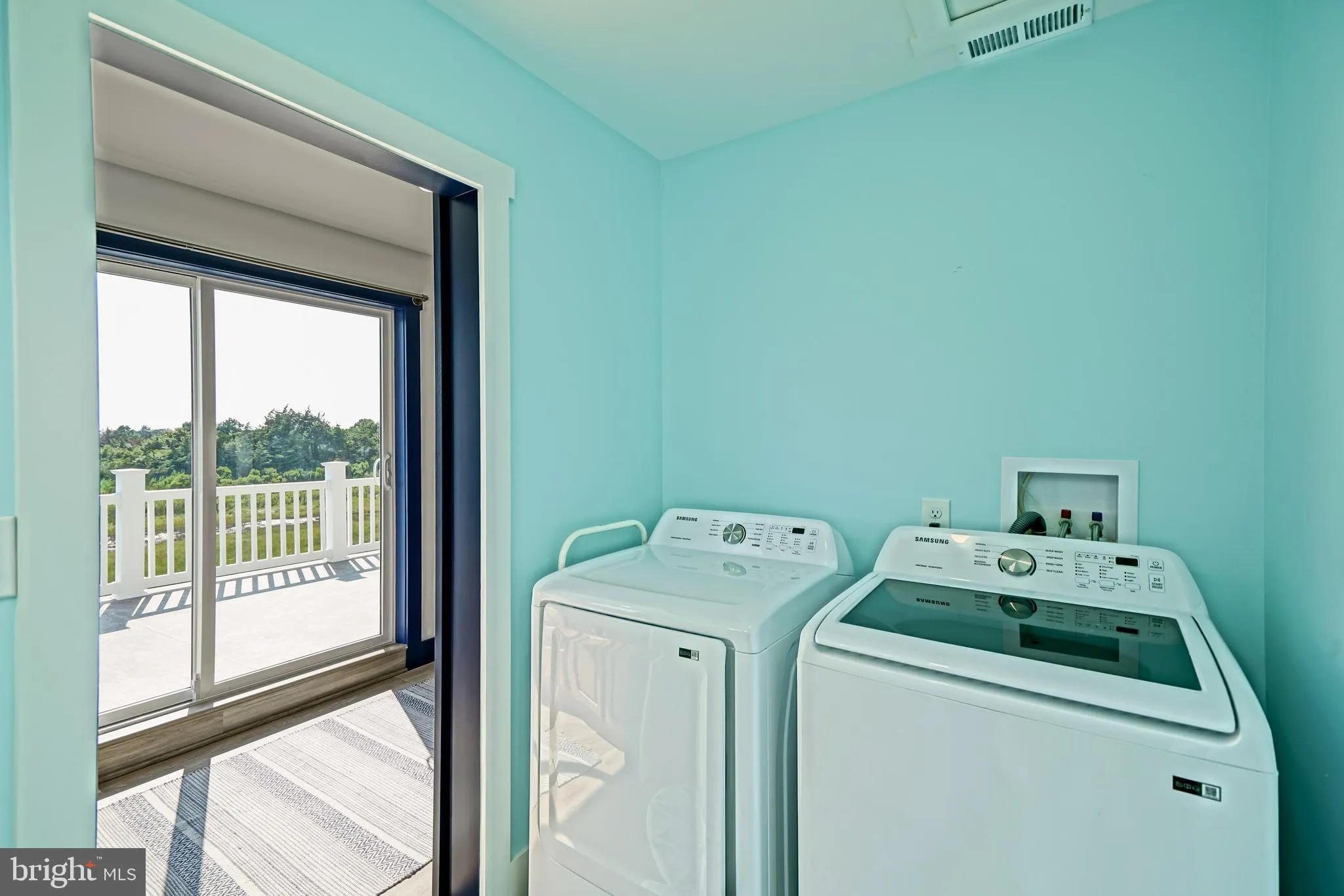 Milton, Delaware 19968, United States, 3 Bedrooms Bedrooms, ,3 BathroomsBathrooms,Residential,Active,186312