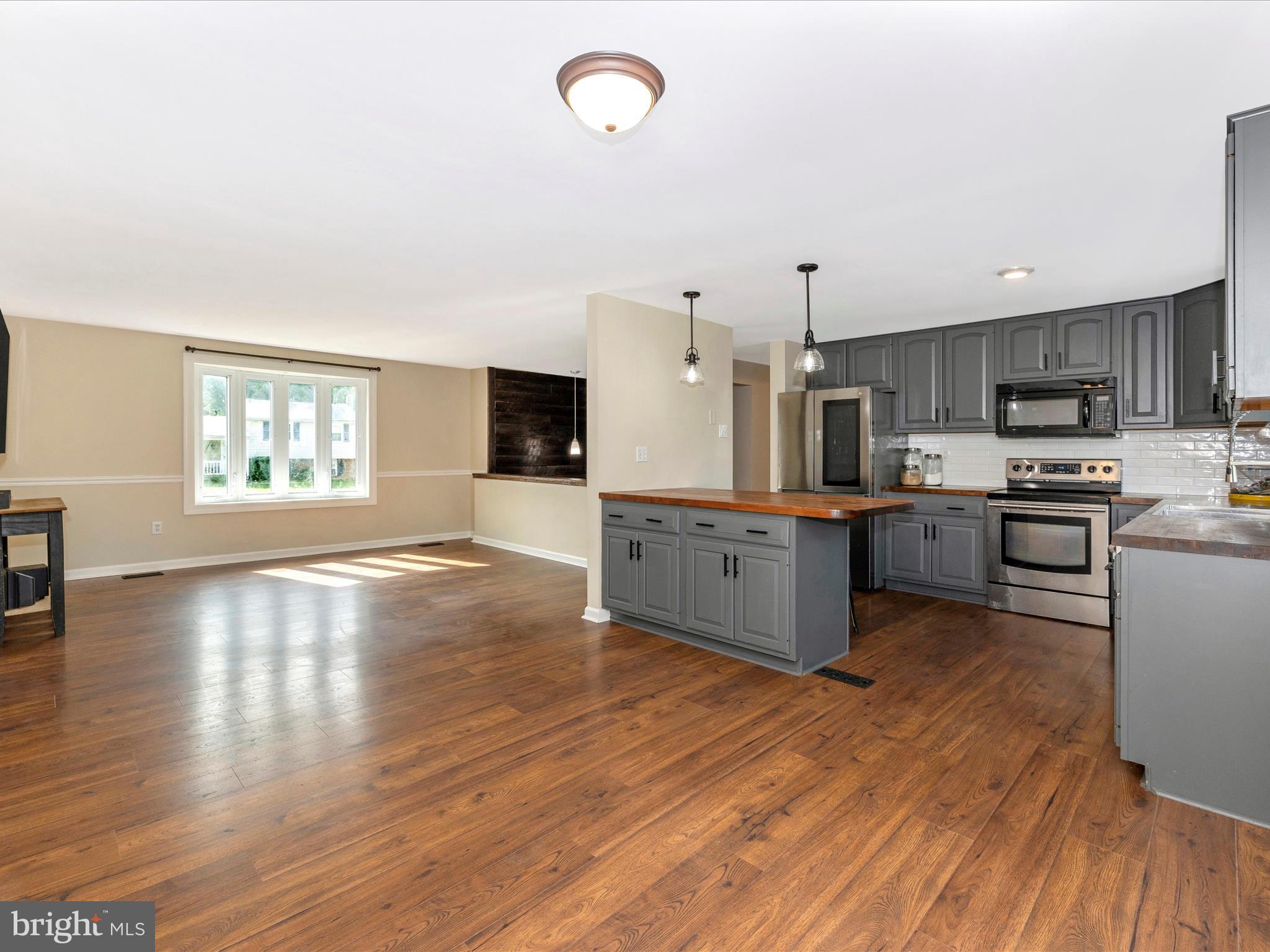 WINDY HILLS - Residential