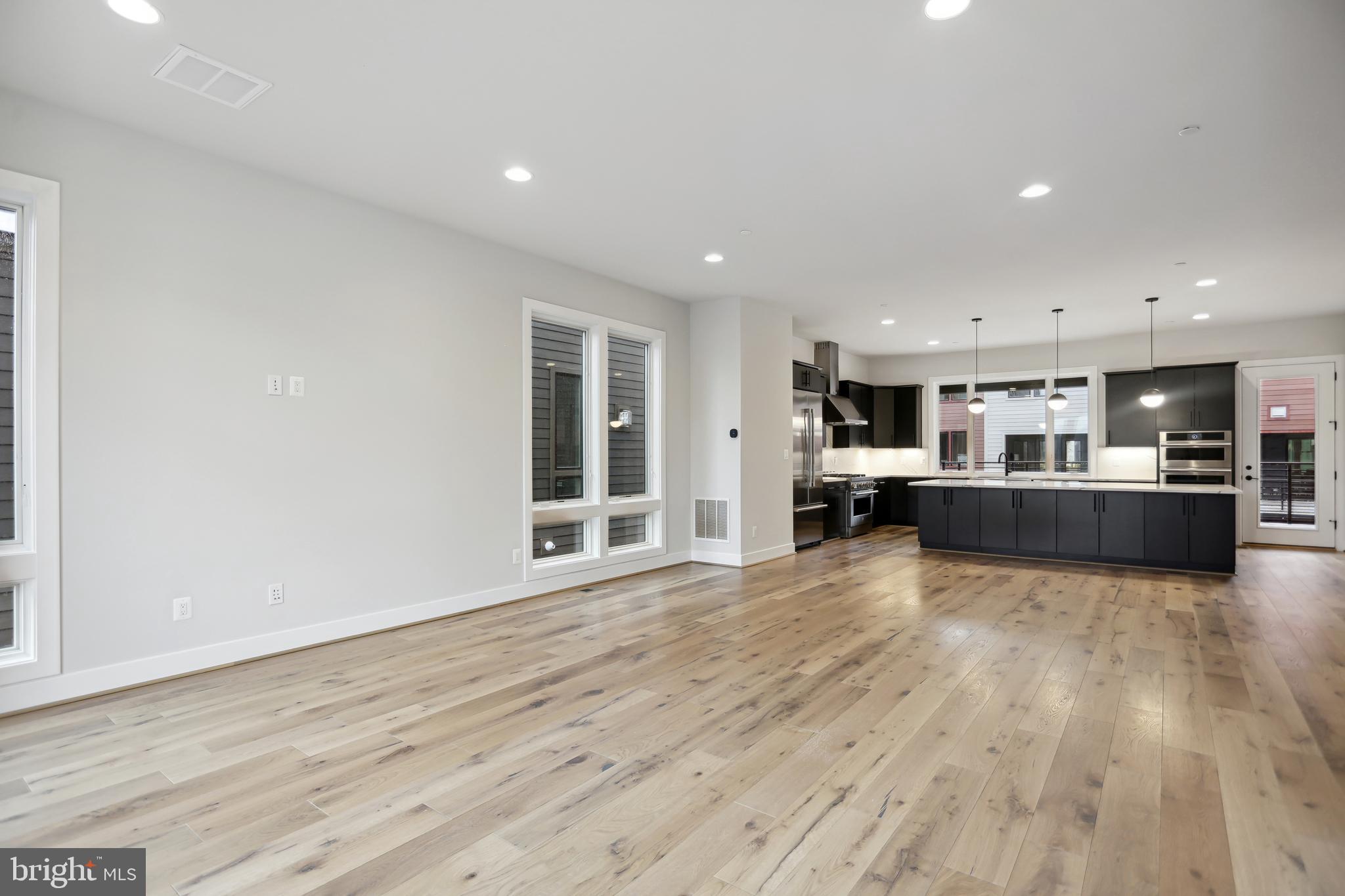 AMALYN - Residential