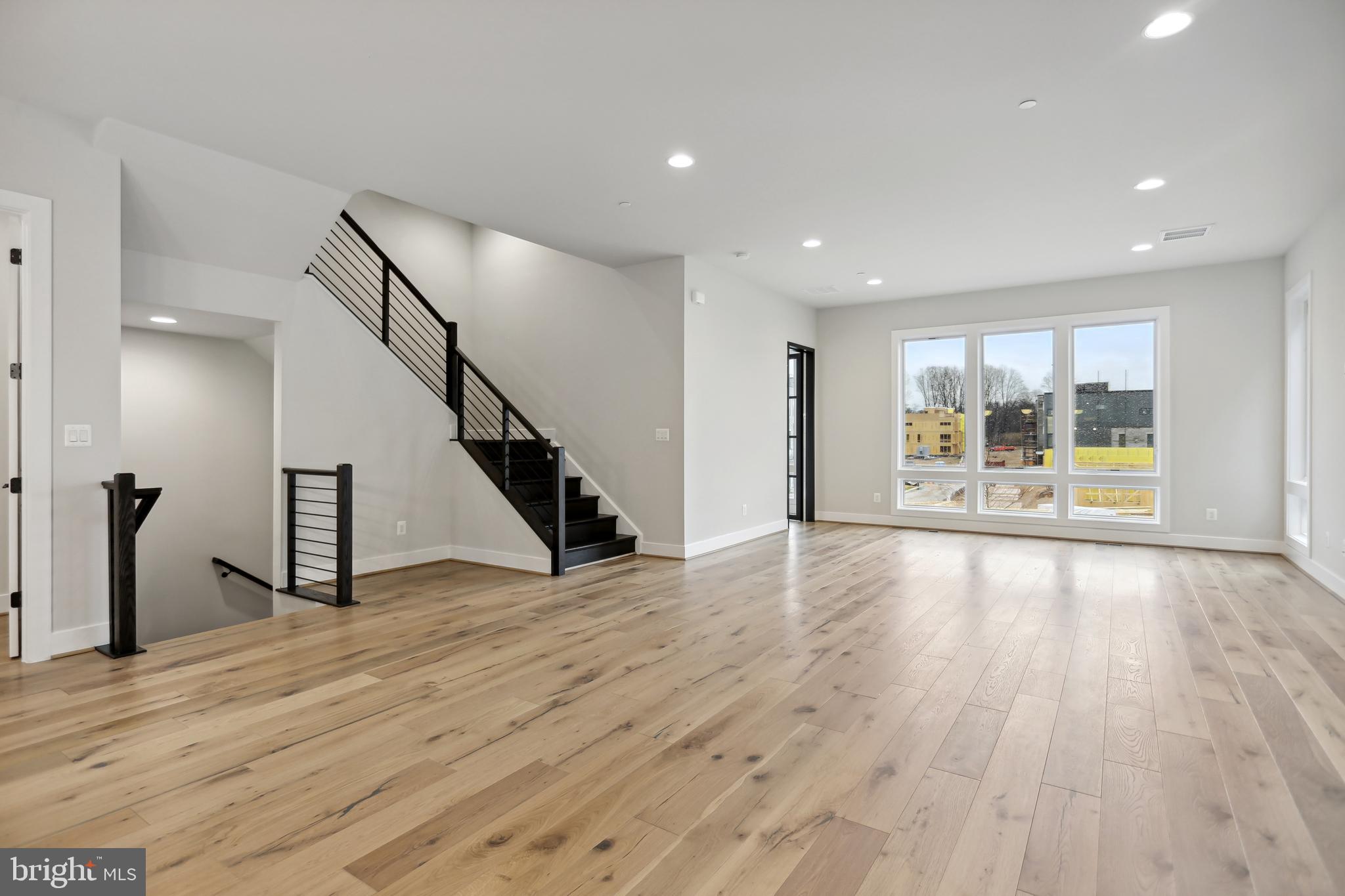 AMALYN - Residential