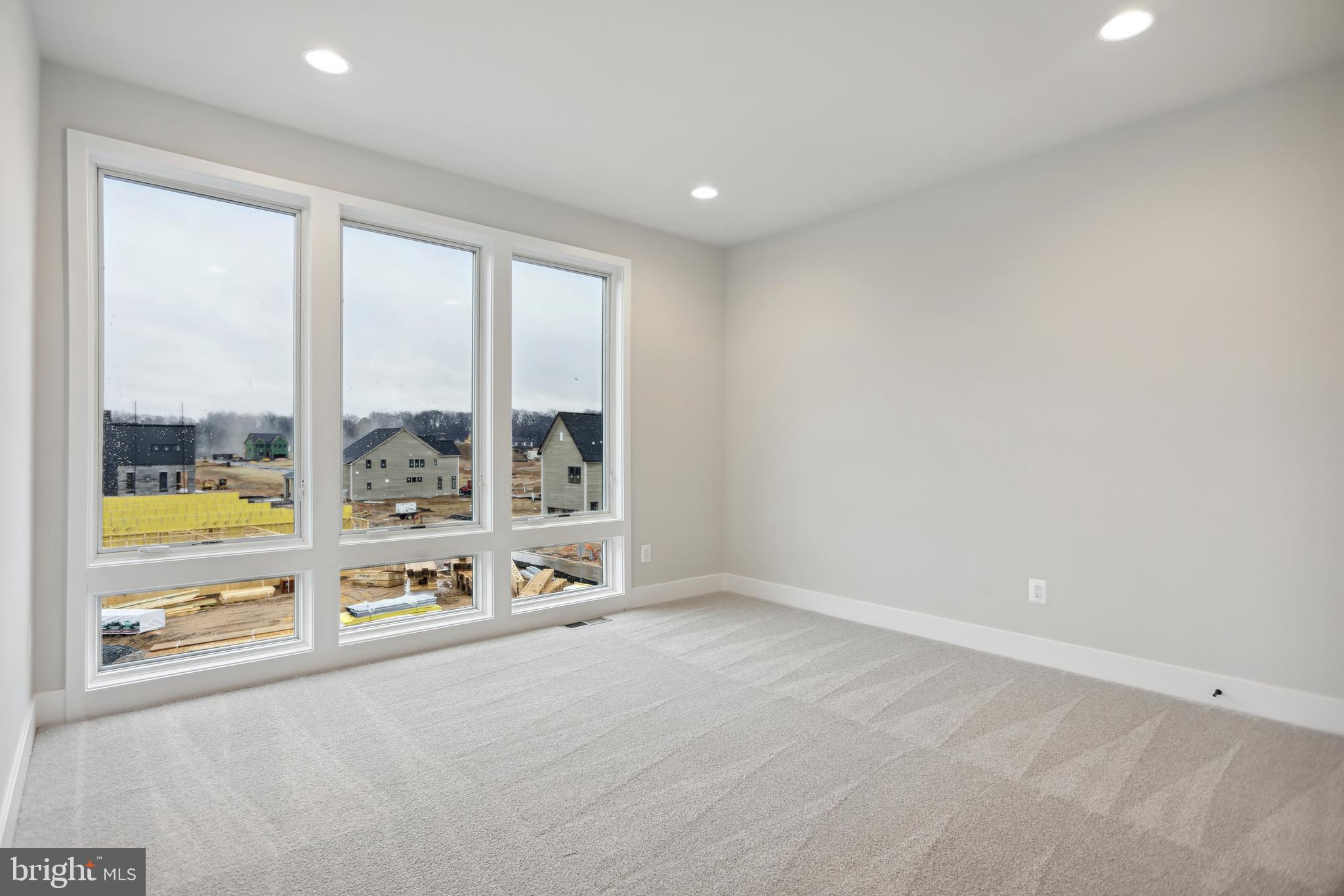 AMALYN - Residential