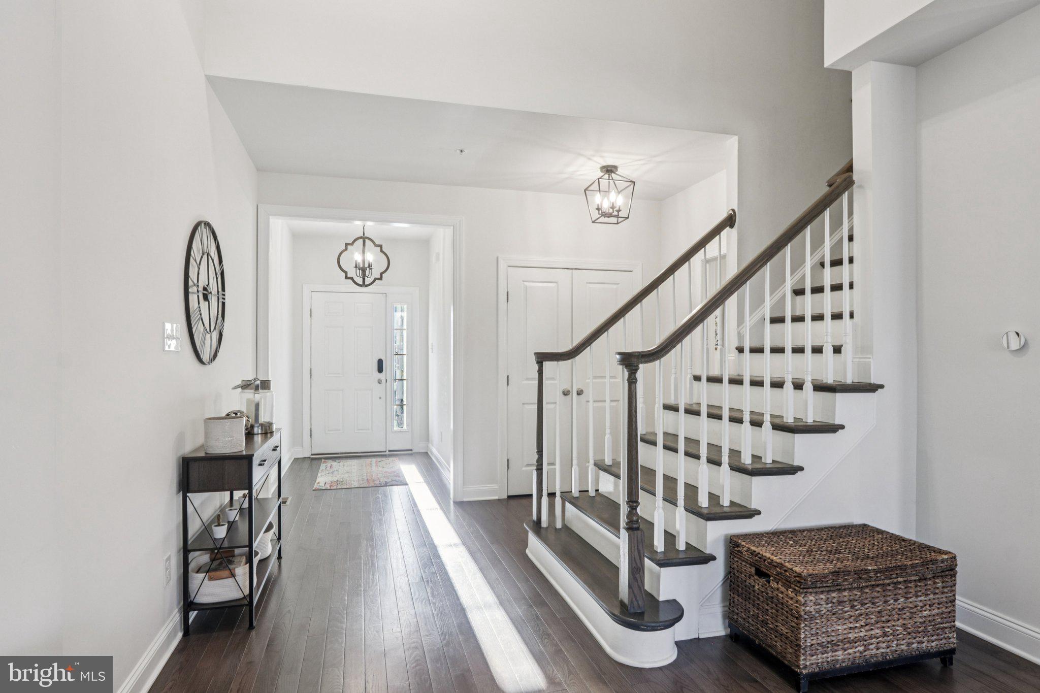 BROOKFIELD - Residential