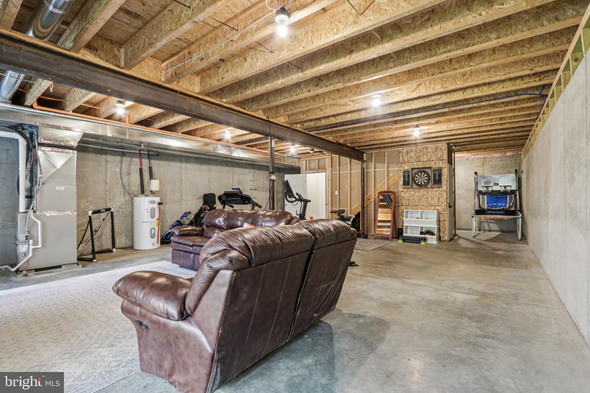 BROOKFIELD - Residential